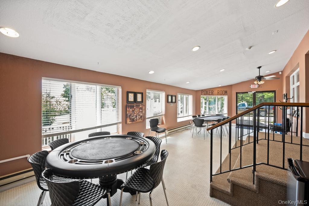 #3 photo, 11 Willow Court, サフォーク郡 Manorville , NY 11949