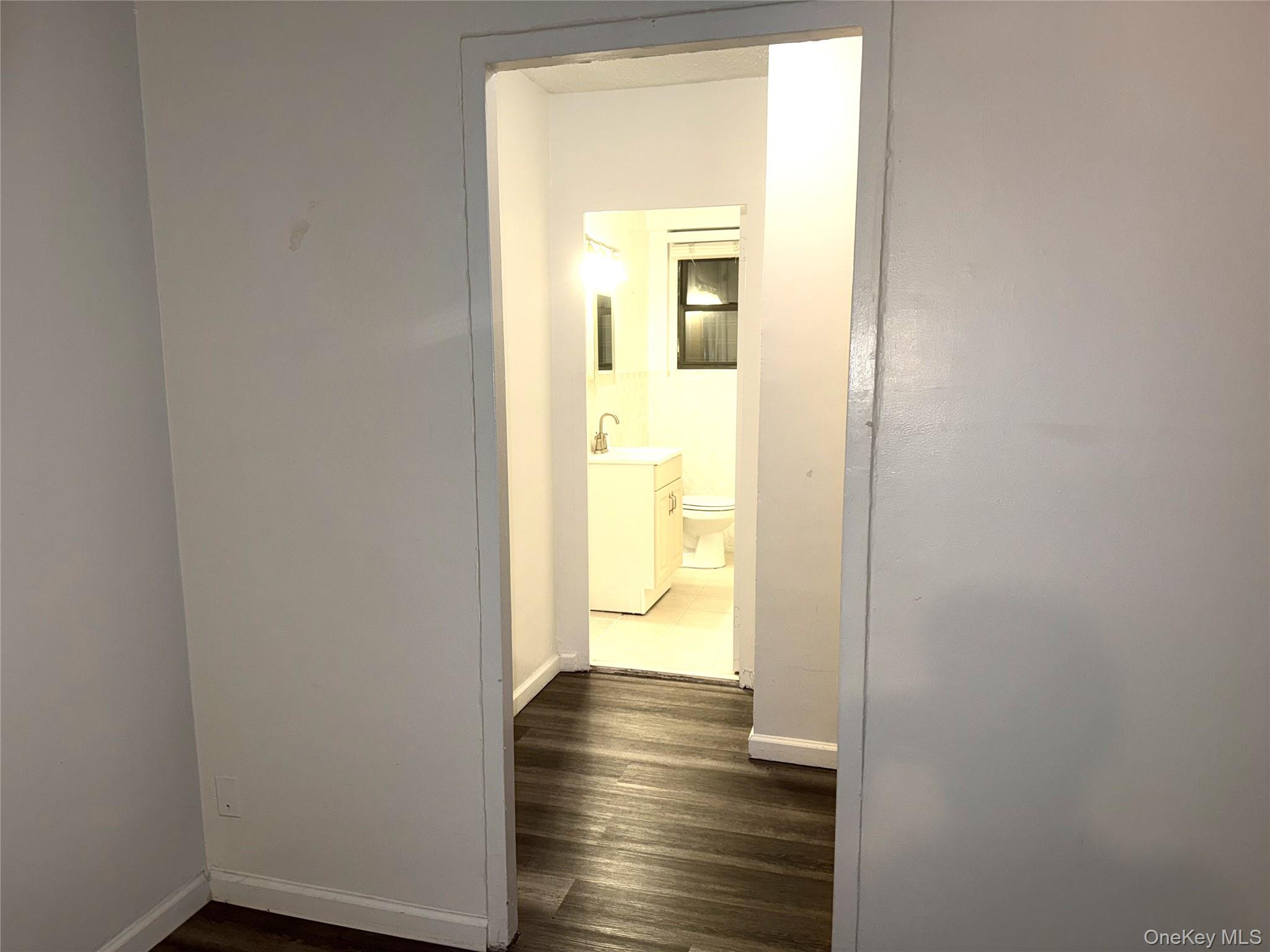 #8 photo, 181 Pearsall Drive, Mount Vernon , NY 10552