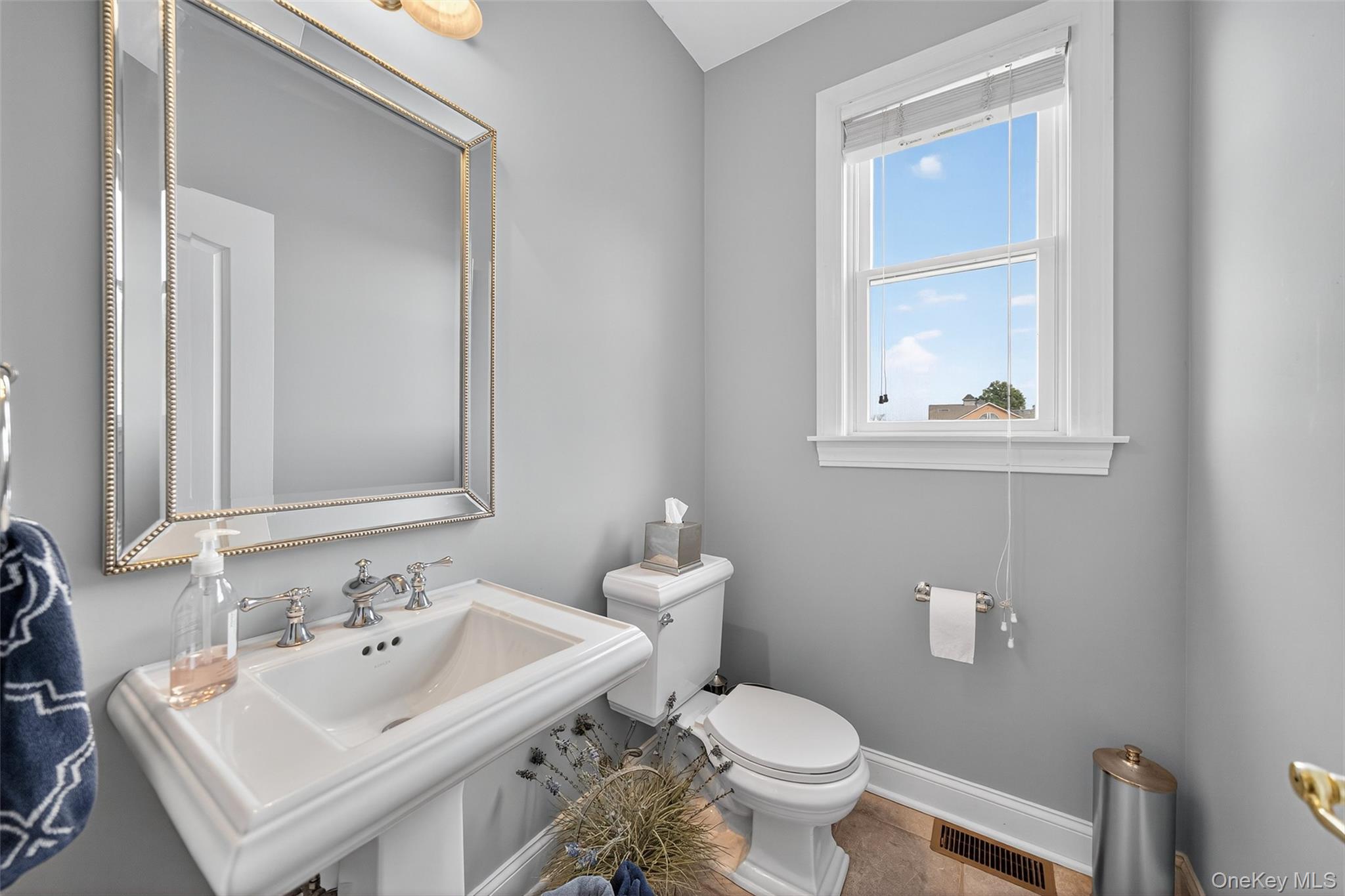 #10 photo, 11 Dorian Way, Campbell Hall , NY 10916