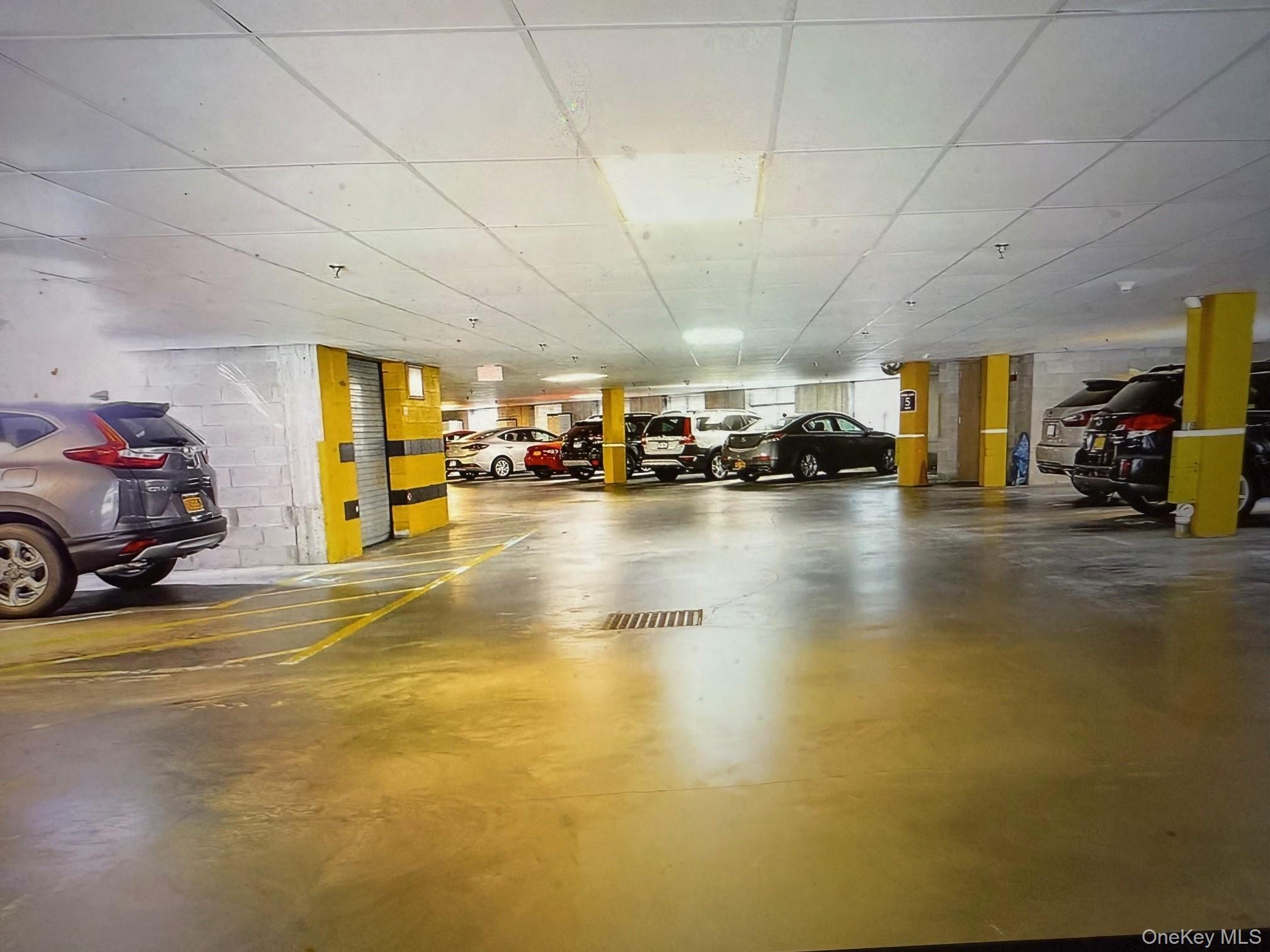 #16 photo, 110 Sutton Drive, Mount Kisco , NY 10549