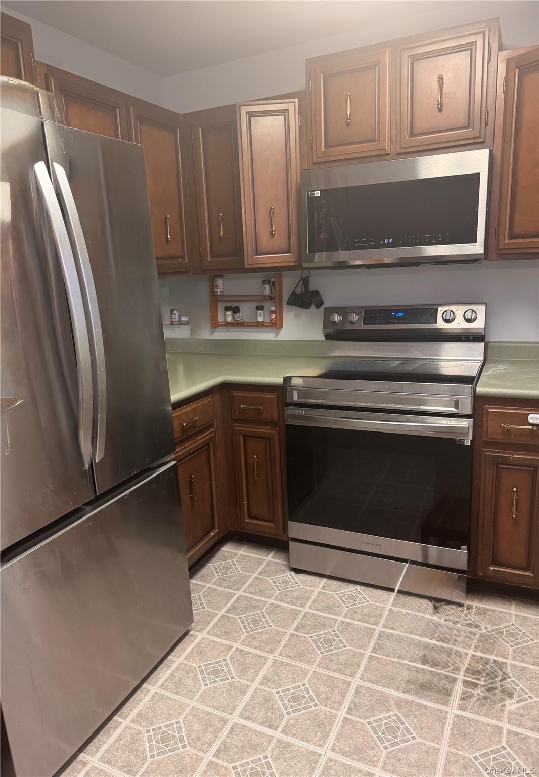 #5 photo, 660 Sierra Vista Lane, Valley Cottage , NY 10989