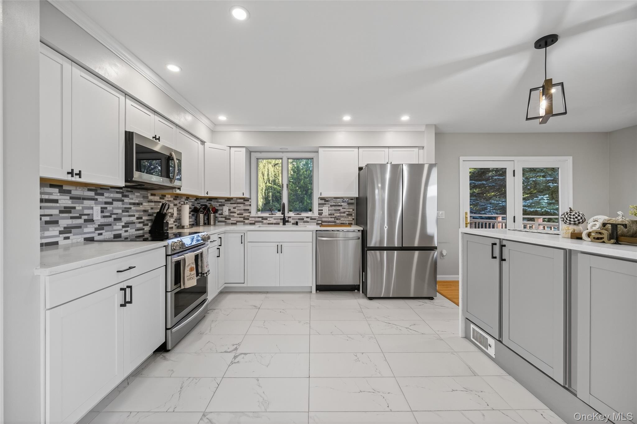 #11 photo, 916 Route 216, Poughquag , NY 12570