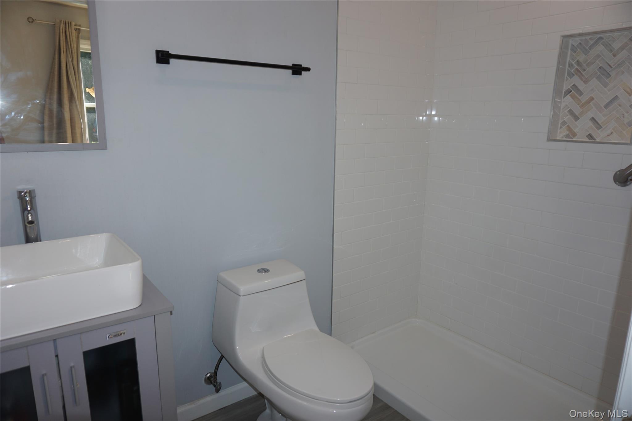 #14 photo, 15 Greenridge Way, Spring Valley , NY 10977