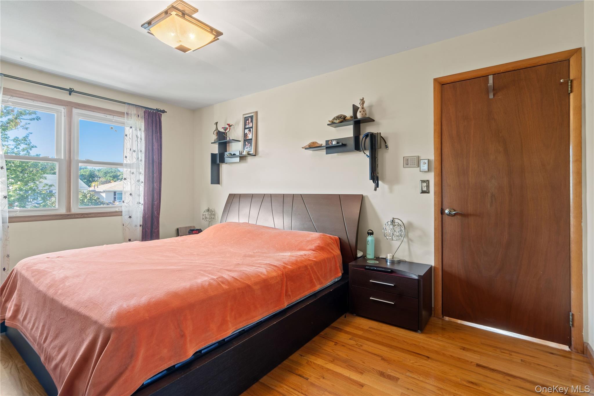 #14 photo, 29 ASHWOOD COURT, Staten Island , NY 10308