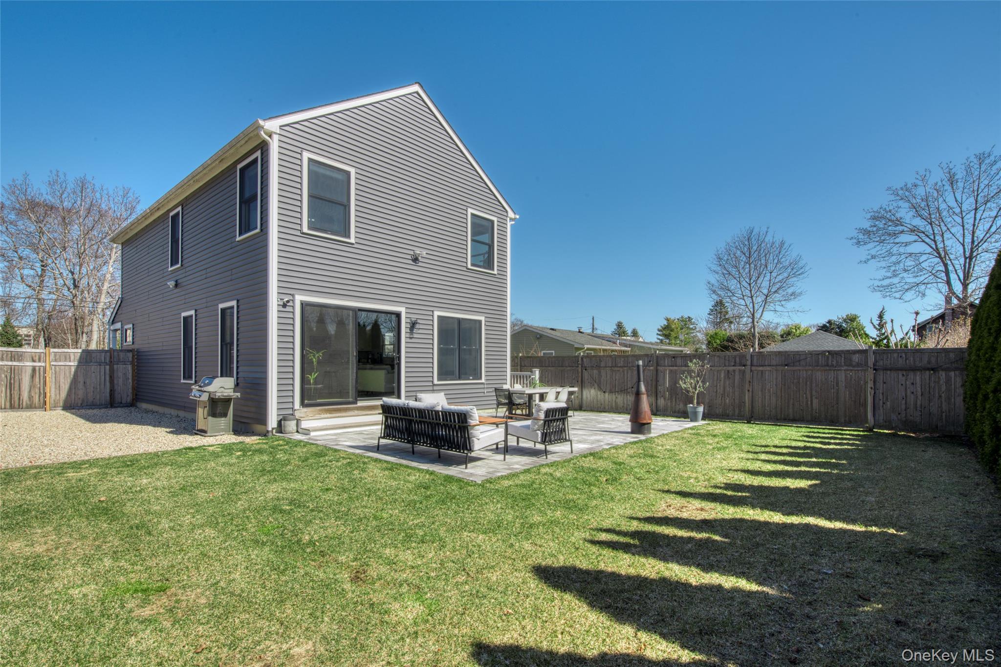 #16 photo, 360 Flint Street, サフォーク郡 Greenport , NY 11944