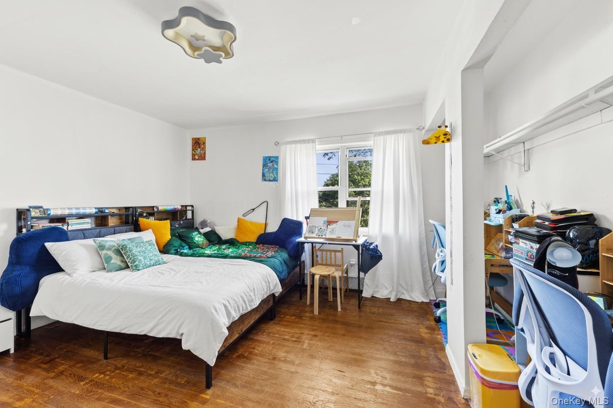 #10 photo, 25 Fielding Avenue, Dix Hills , NY 11746