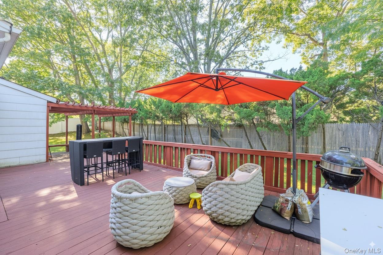 #12 photo, 25 Fielding Avenue, Dix Hills , NY 11746