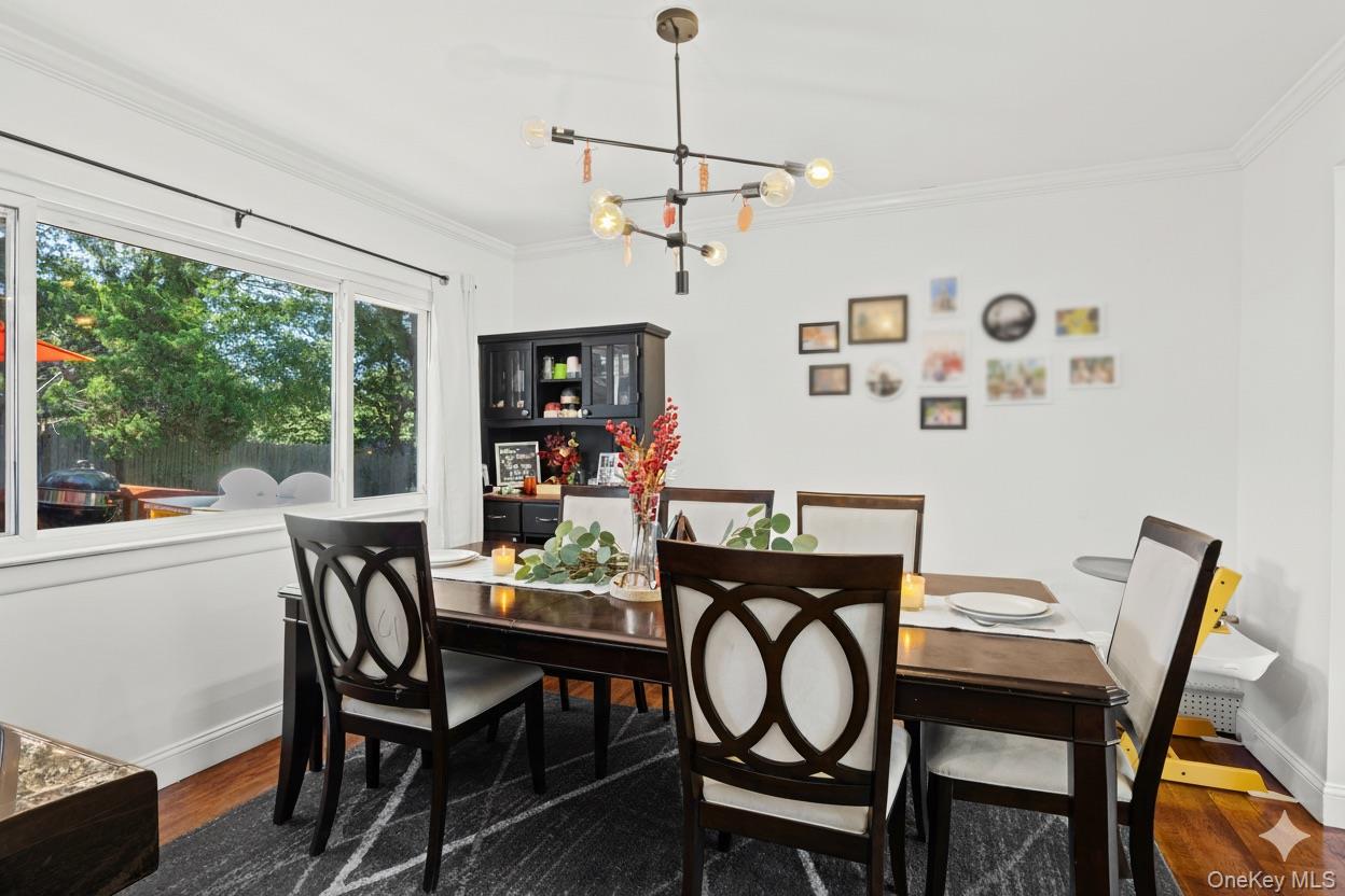 #4 photo, 25 Fielding Avenue, Dix Hills , NY 11746