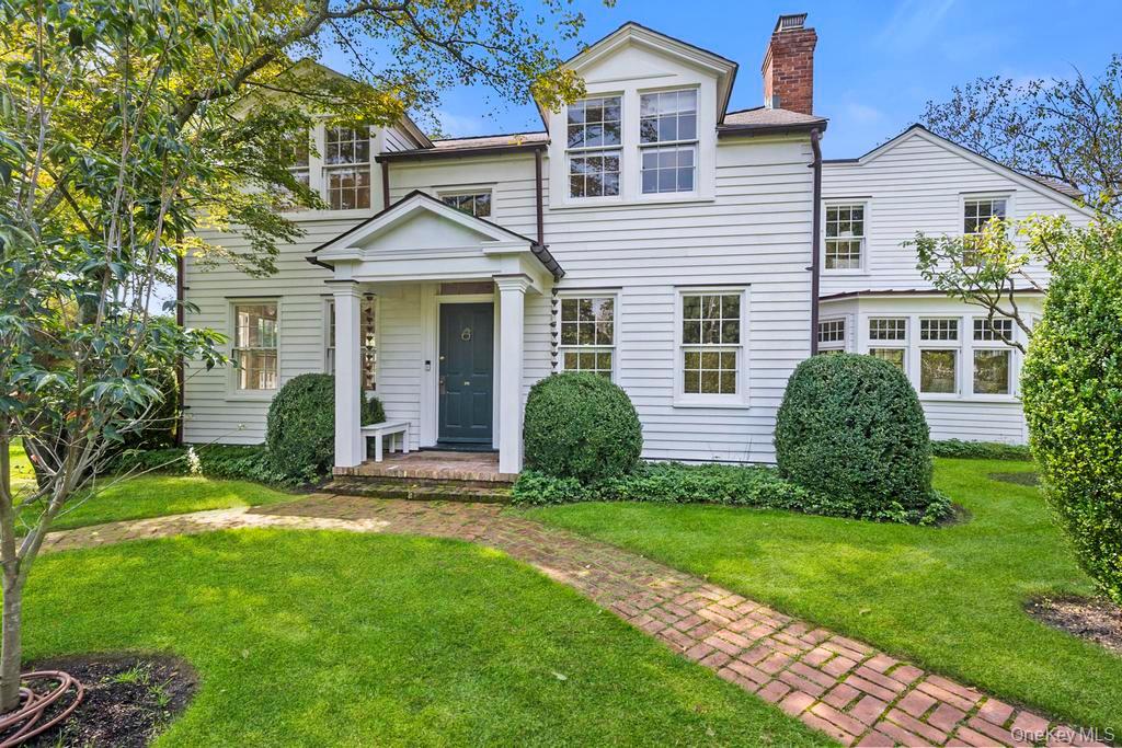 #1 photo, 46 Bellport Lane, Bellport Village , NY 11713