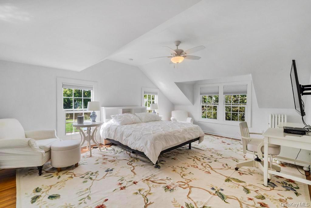 #13 photo, 46 Bellport Lane, Bellport Village , NY 11713