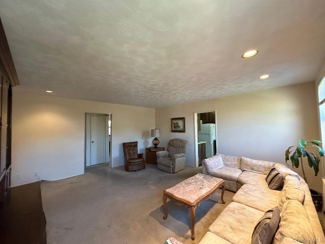 #19 photo, 17 -15 160th Street, Whitestone , NY 11357