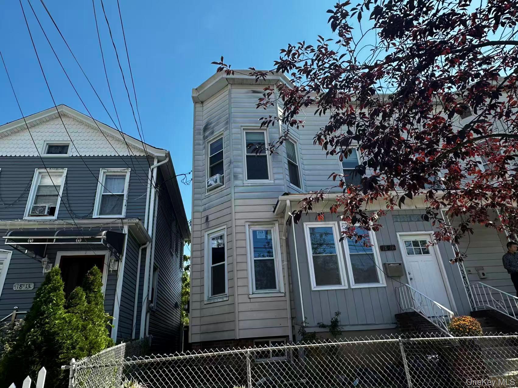 #1 photo, 18-17 125th Street, كوينز College Point , NY 11356