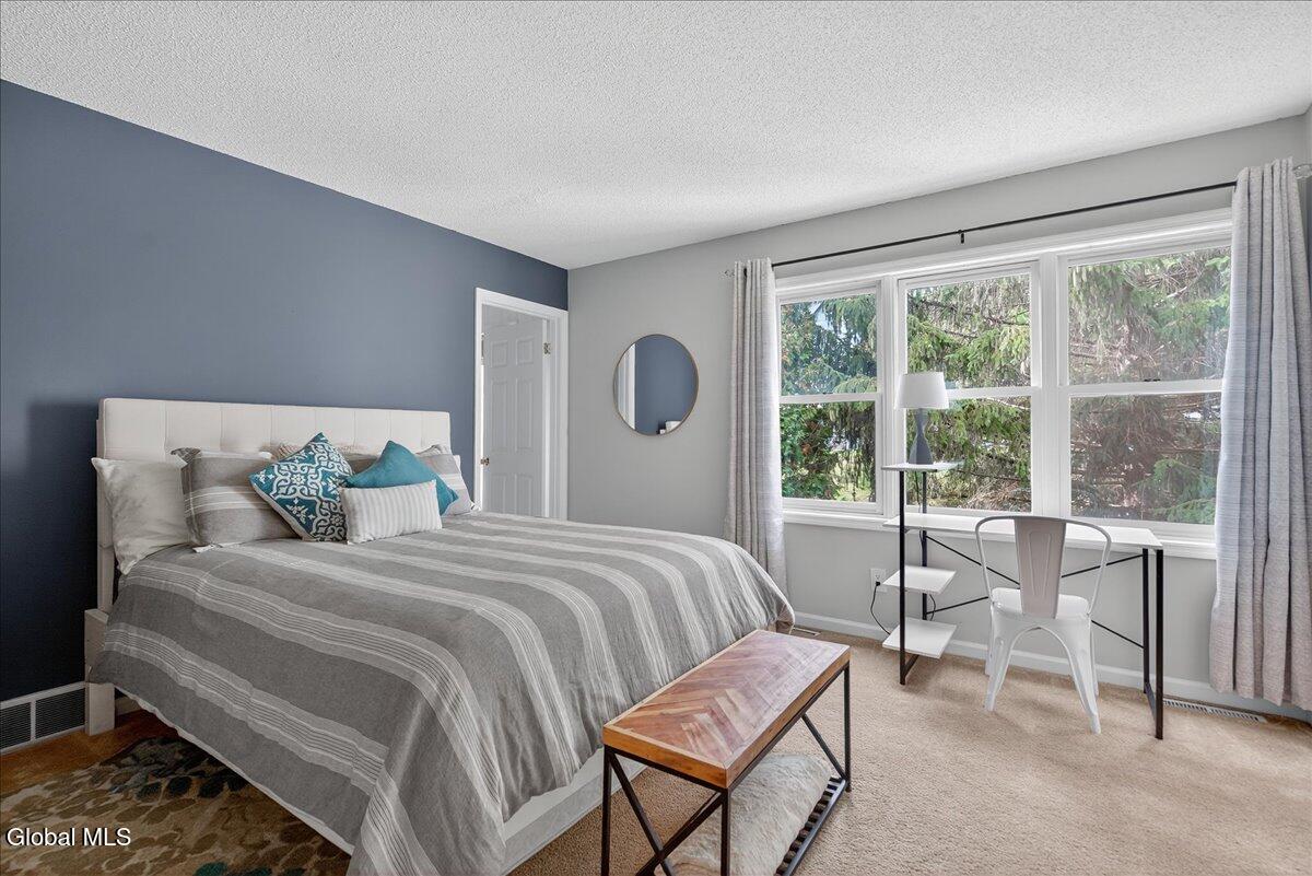 #18 photo, 22 Lakeview Road, Saratoga Springs , NY 12866