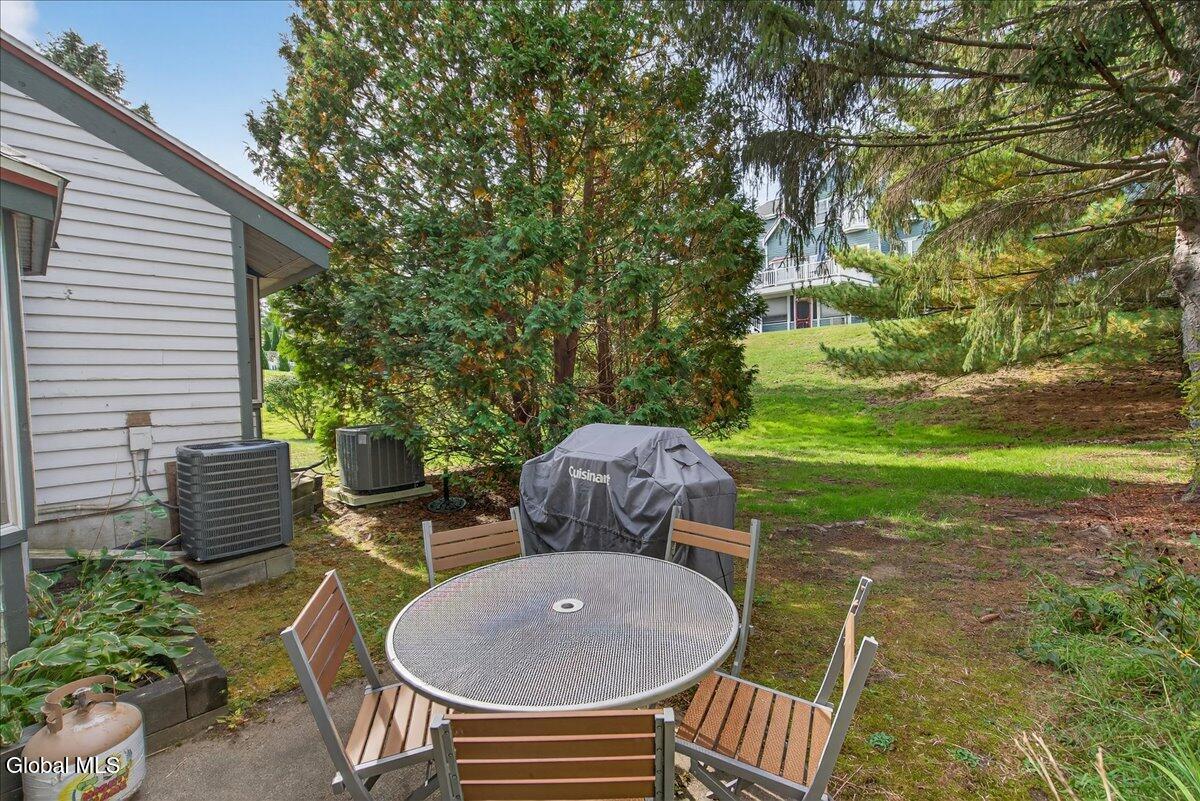 #28 photo, 22 Lakeview Road, Saratoga Springs , NY 12866