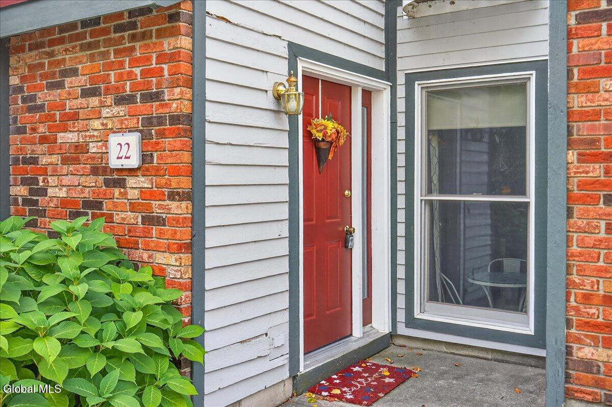 #4 photo, 22 Lakeview Road, Saratoga Springs , NY 12866