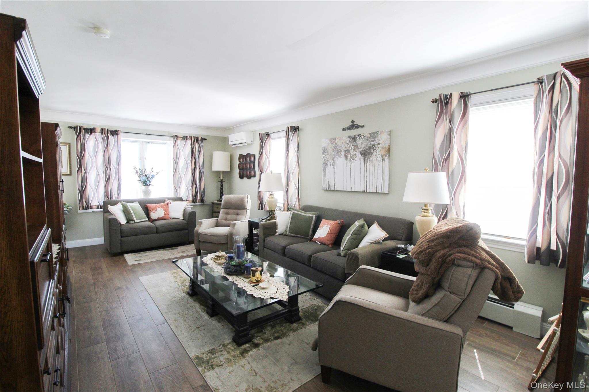 #11 photo, 3221 Giegerich Place, Bronx , NY 10465