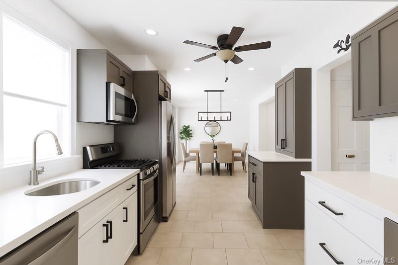 #12 photo, 3221 Giegerich Place, Bronx , NY 10465