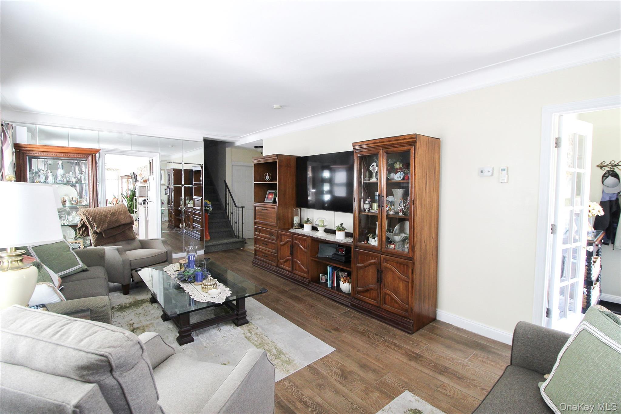 #8 photo, 3221 Giegerich Place, Bronx , NY 10465