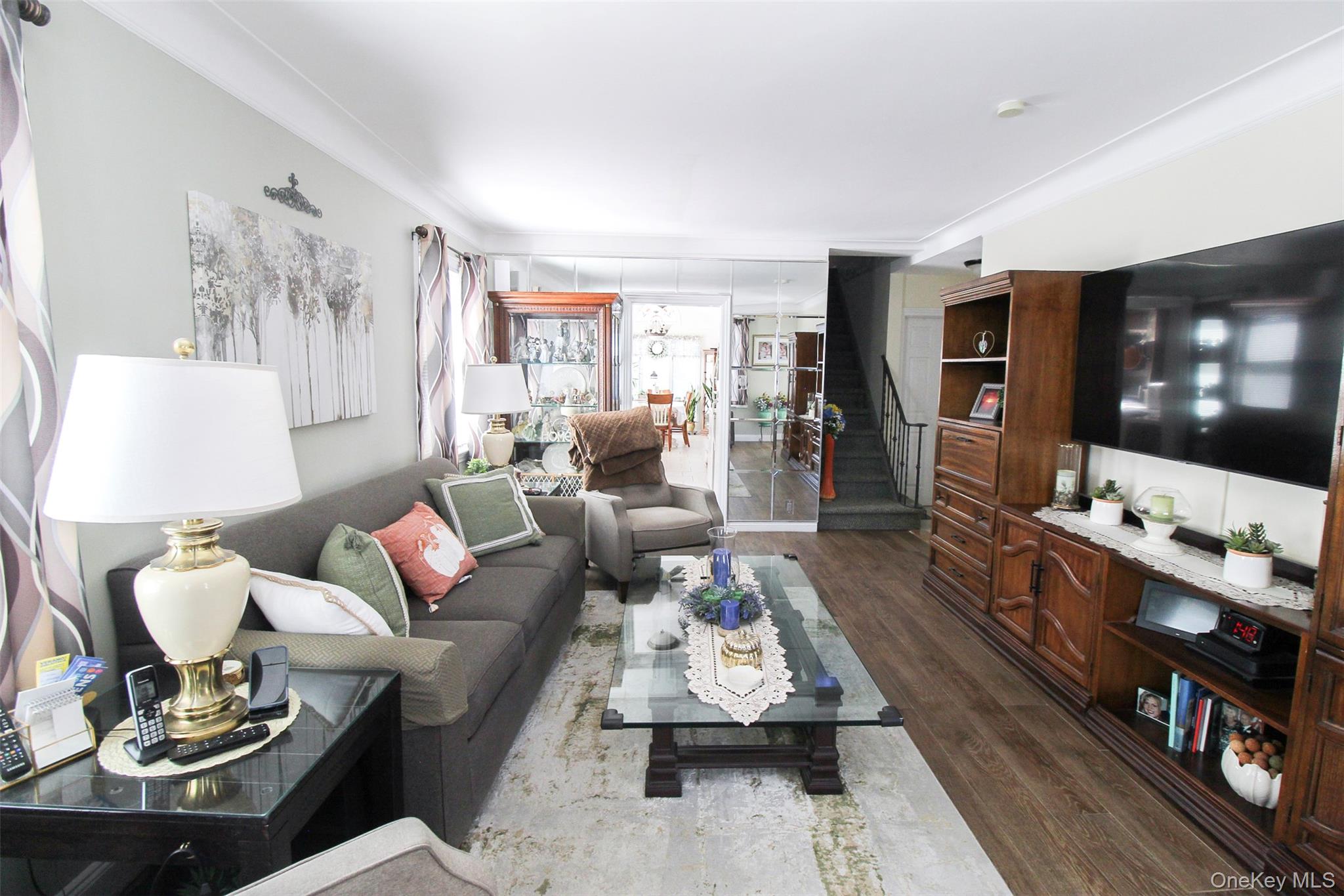 #9 photo, 3221 Giegerich Place, Bronx , NY 10465