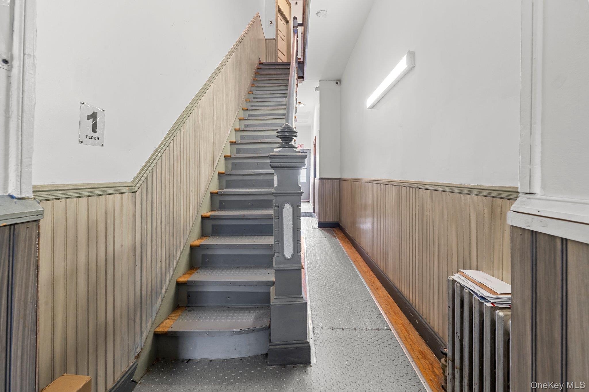 #11 photo, 12314 18th Avenue, クイーンズ区 College Point , NY 11356