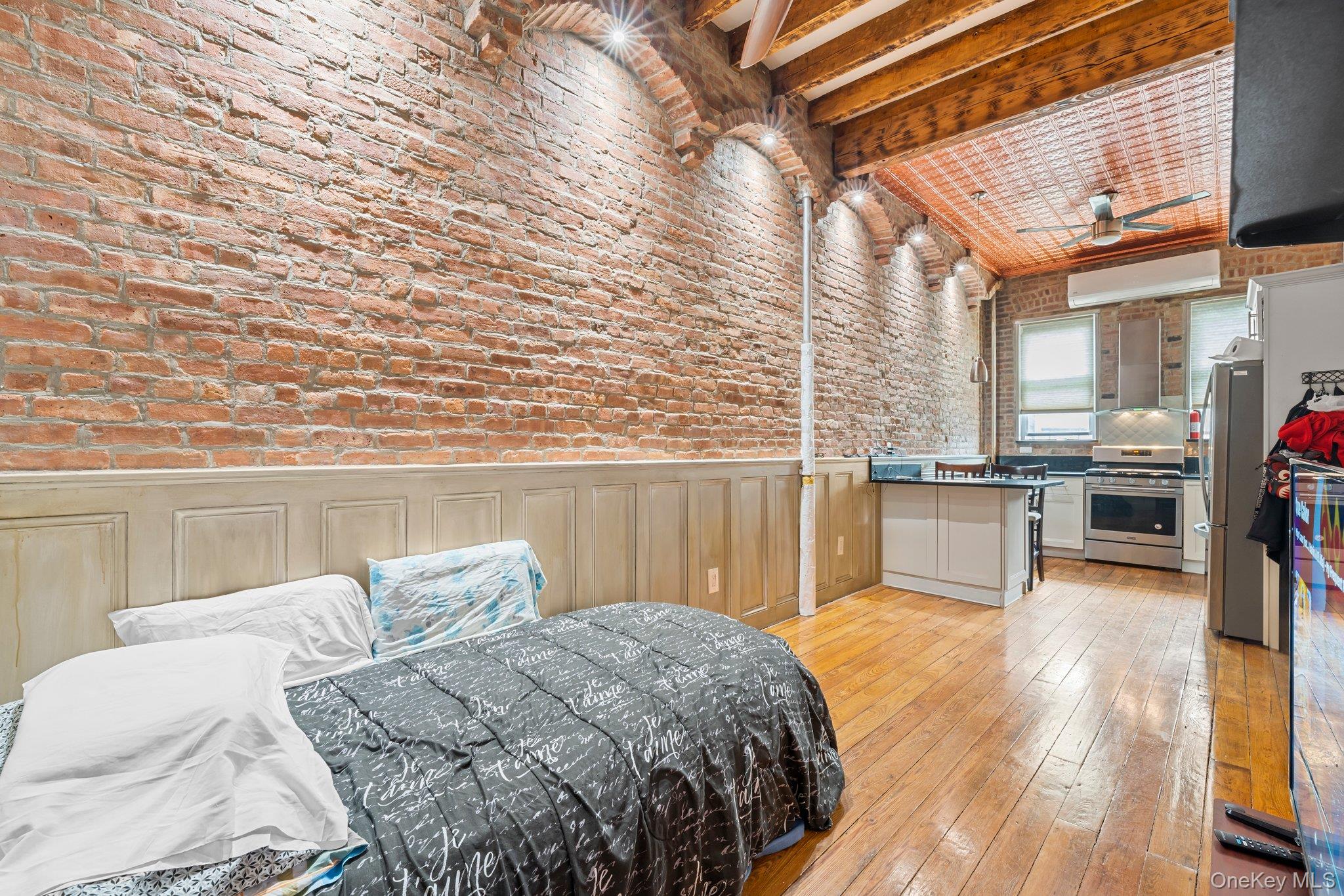 #7 photo, 12314 18th Avenue, クイーンズ区 College Point , NY 11356