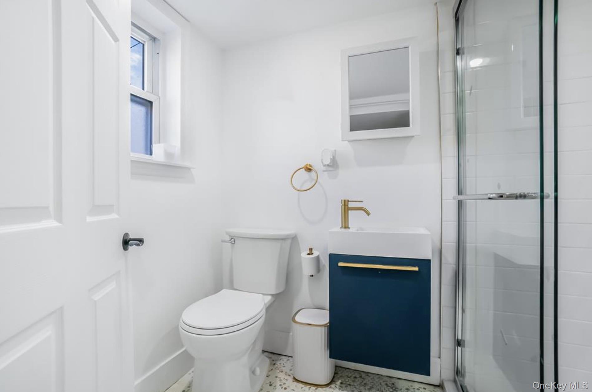 #4 photo, 618 Beach 67th Street, クイーンズ区 Arverne , NY 11692