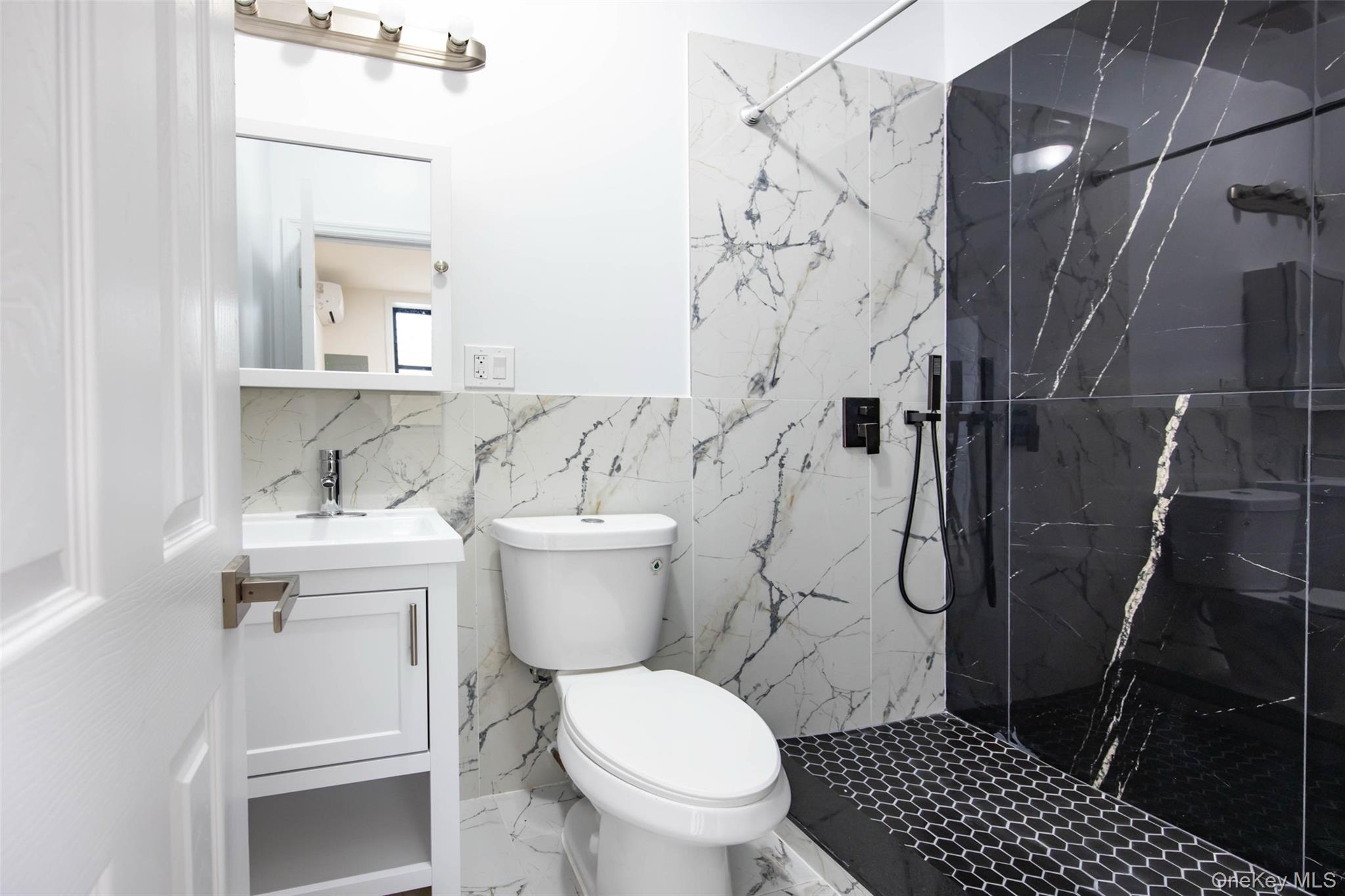 #14 photo, 2064 Bathgate Avenue, Bronx , NY 10457