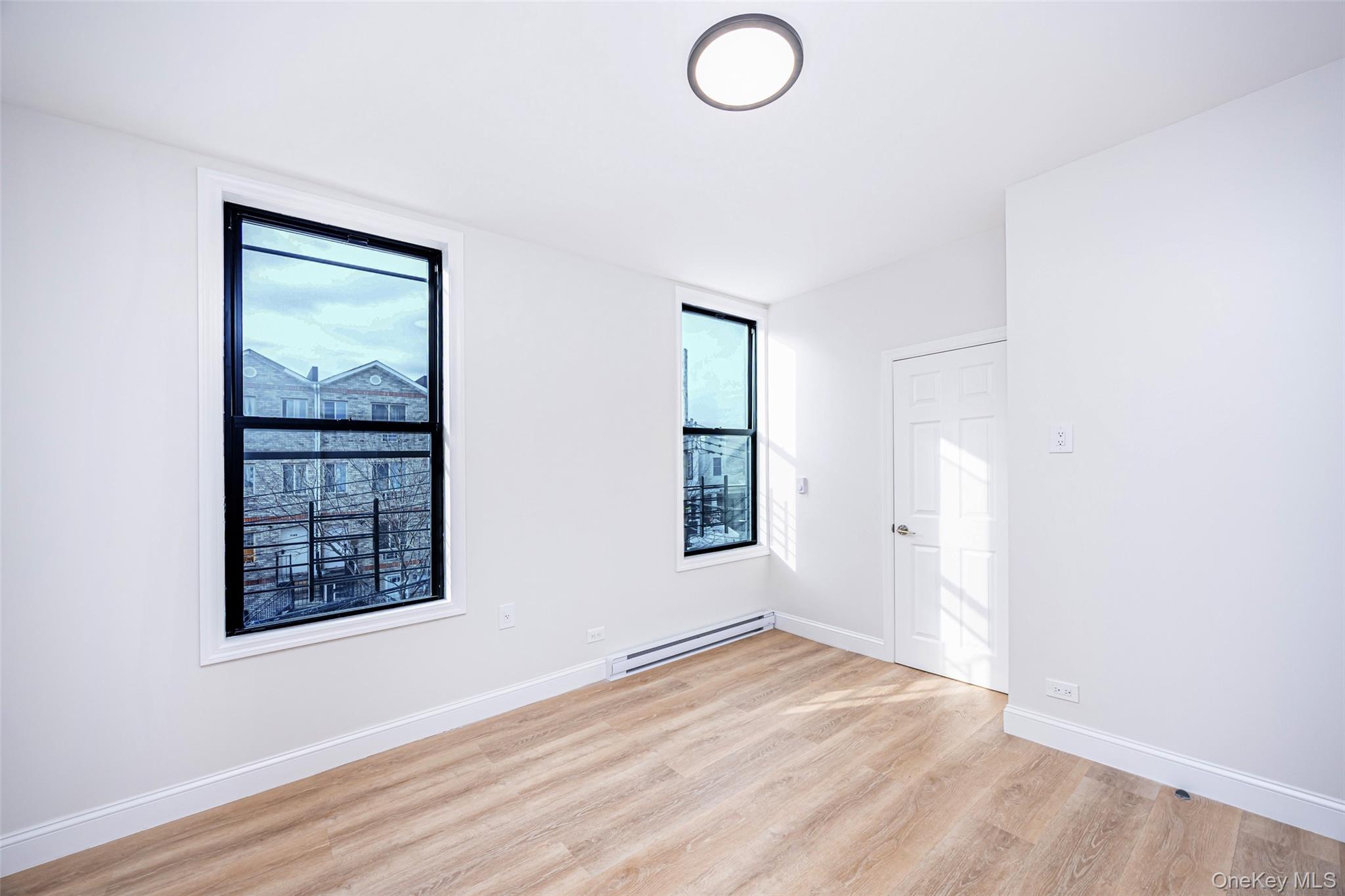 #15 photo, 2064 Bathgate Avenue, برونكس Bronx , NY 10457