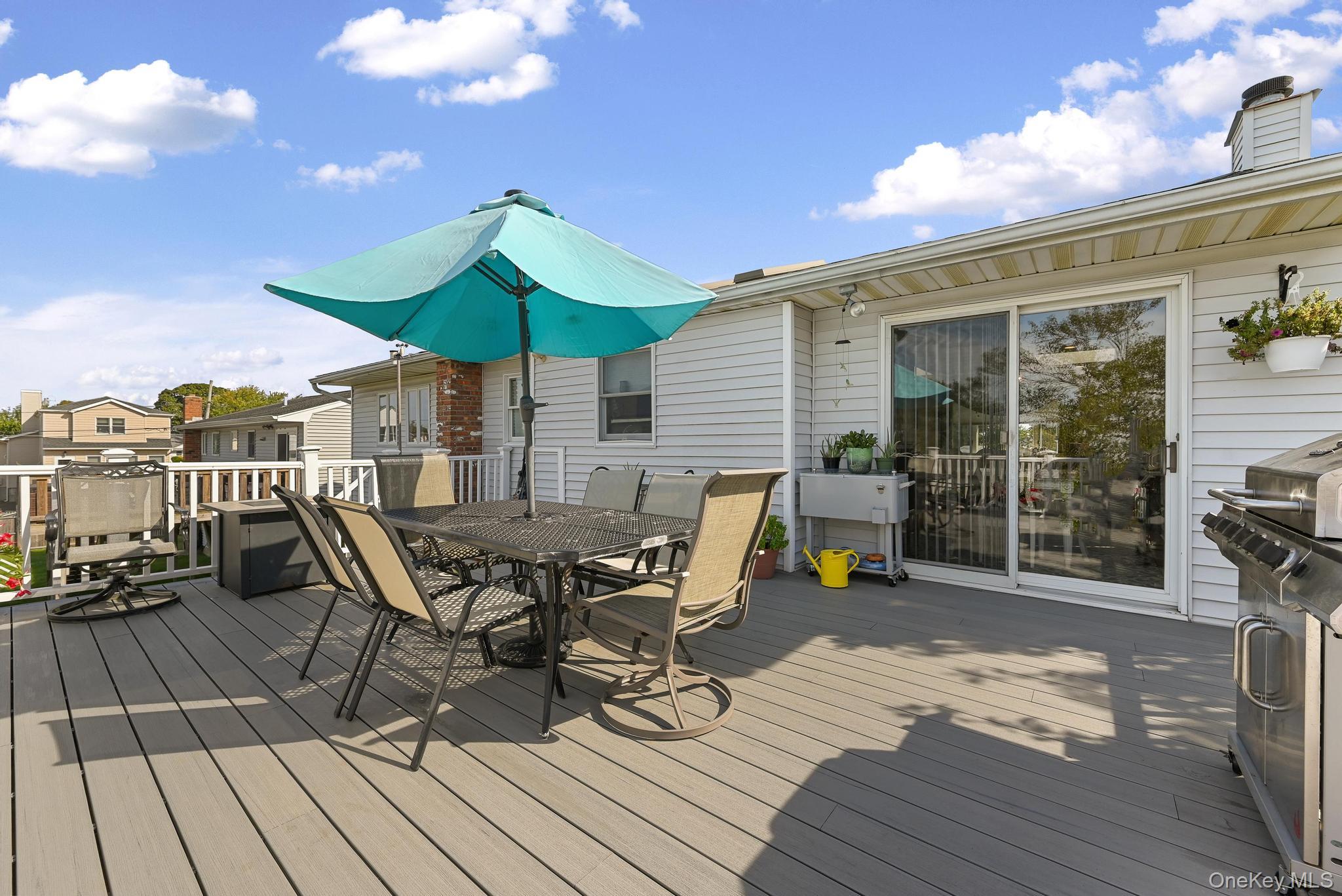 #20 photo, 769 Bay Place, 东长岛 Lindenhurst , NY 11757