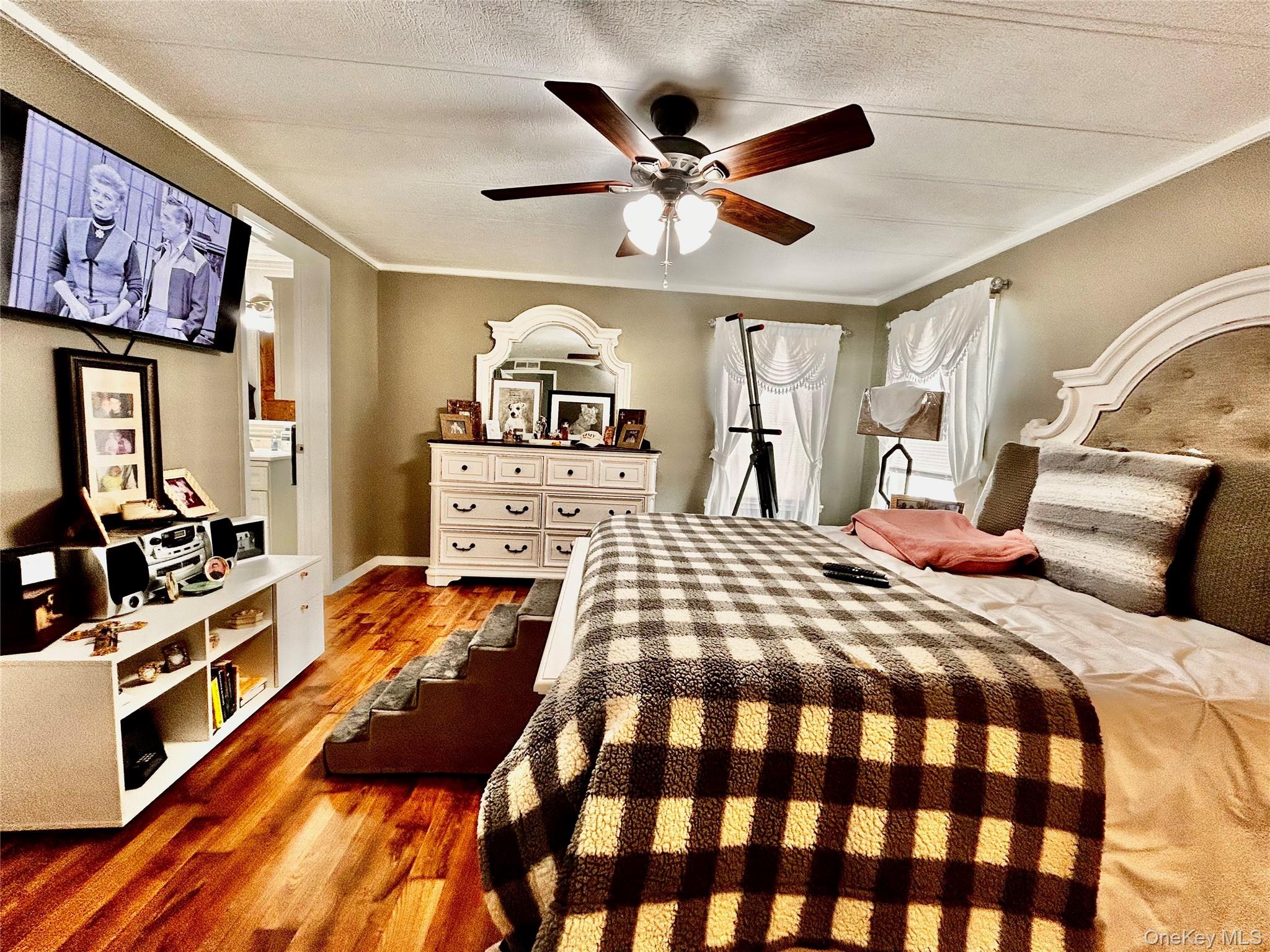 #13 photo, 128 Brittany Terrace, Rock Tavern , NY 12575