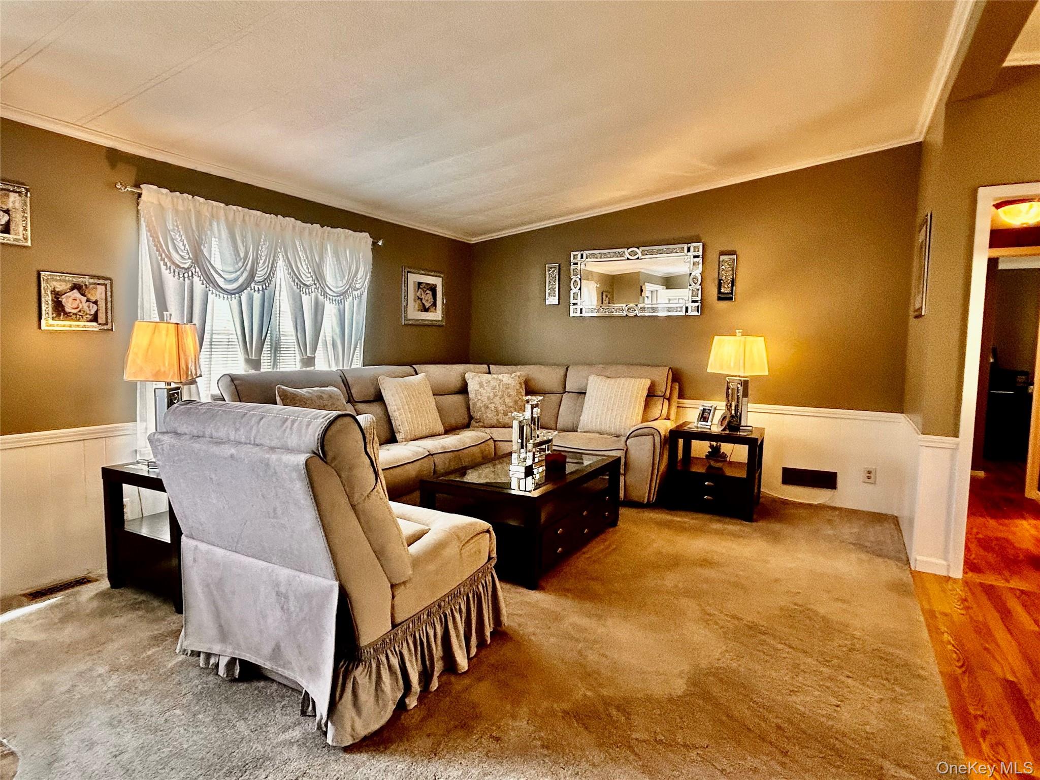 #7 photo, 128 Brittany Terrace, Rock Tavern , NY 12575