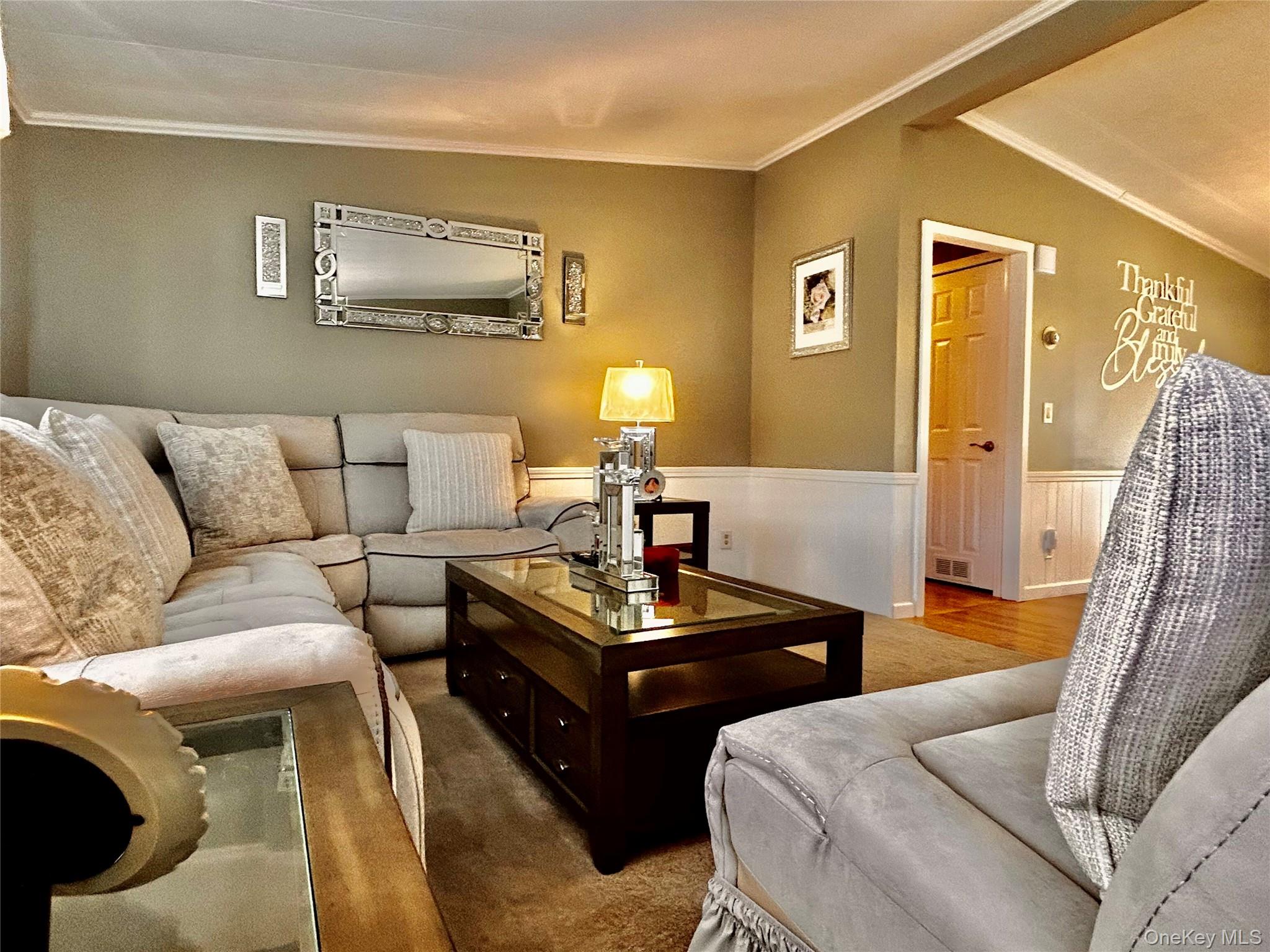 #8 photo, 128 Brittany Terrace, Rock Tavern , NY 12575