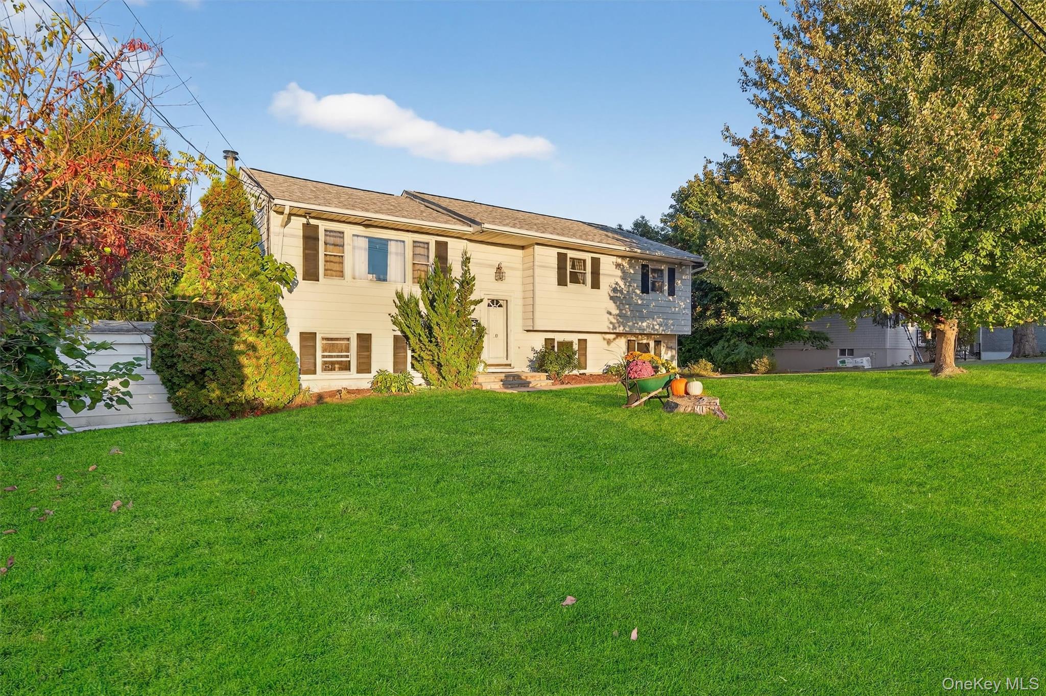 #1 photo, 30 Highland Avenue, Warwick , NY 10990