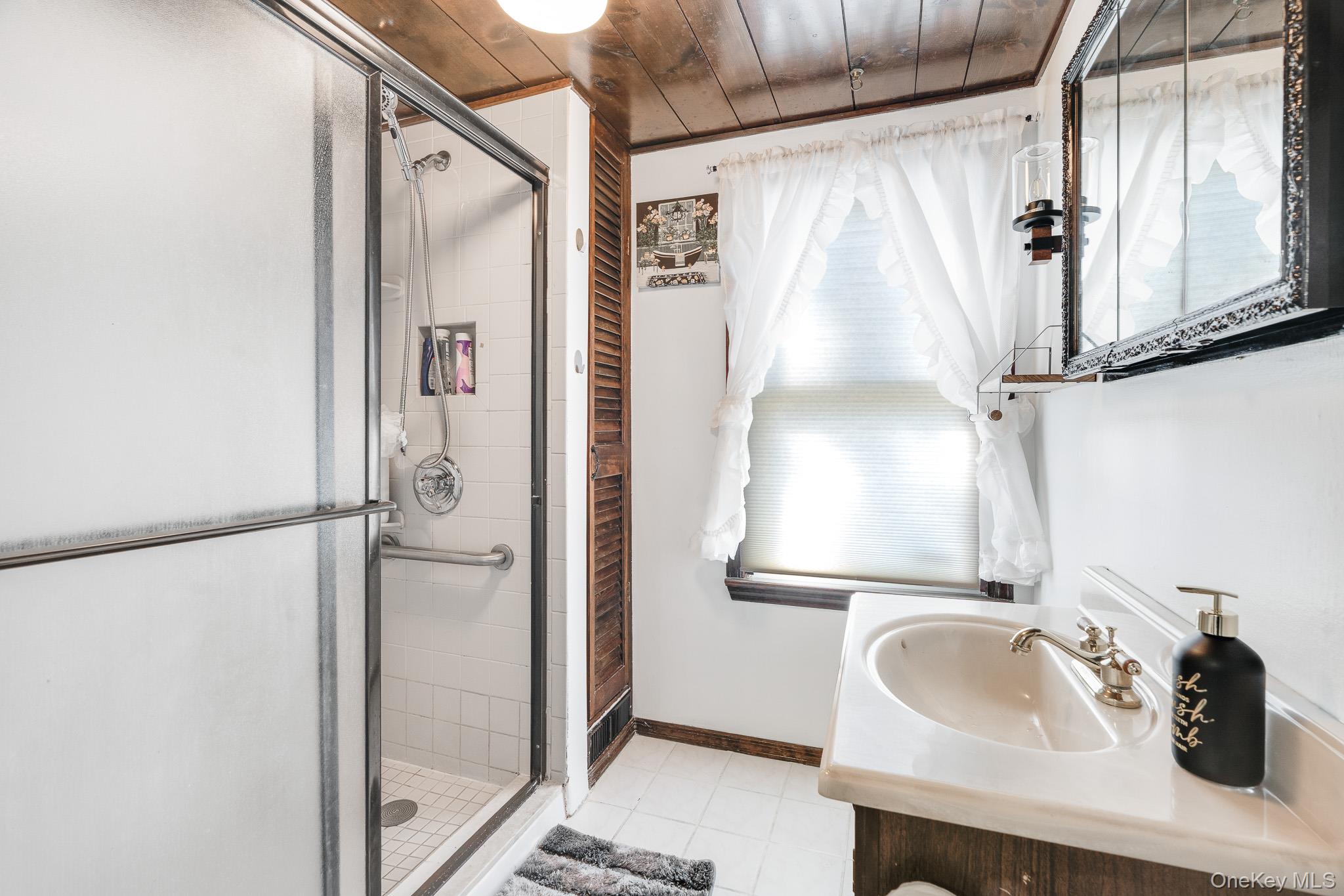 #20 photo, 49 Delafield Street, Poughkeepsie , NY 12601