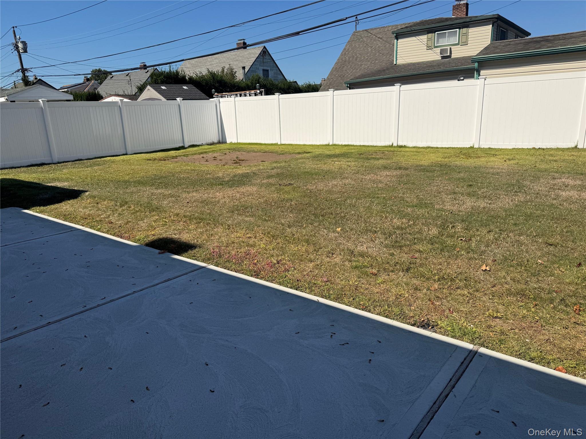 #15 photo, 27 Gleaner Lane, Levittown , NY 11756