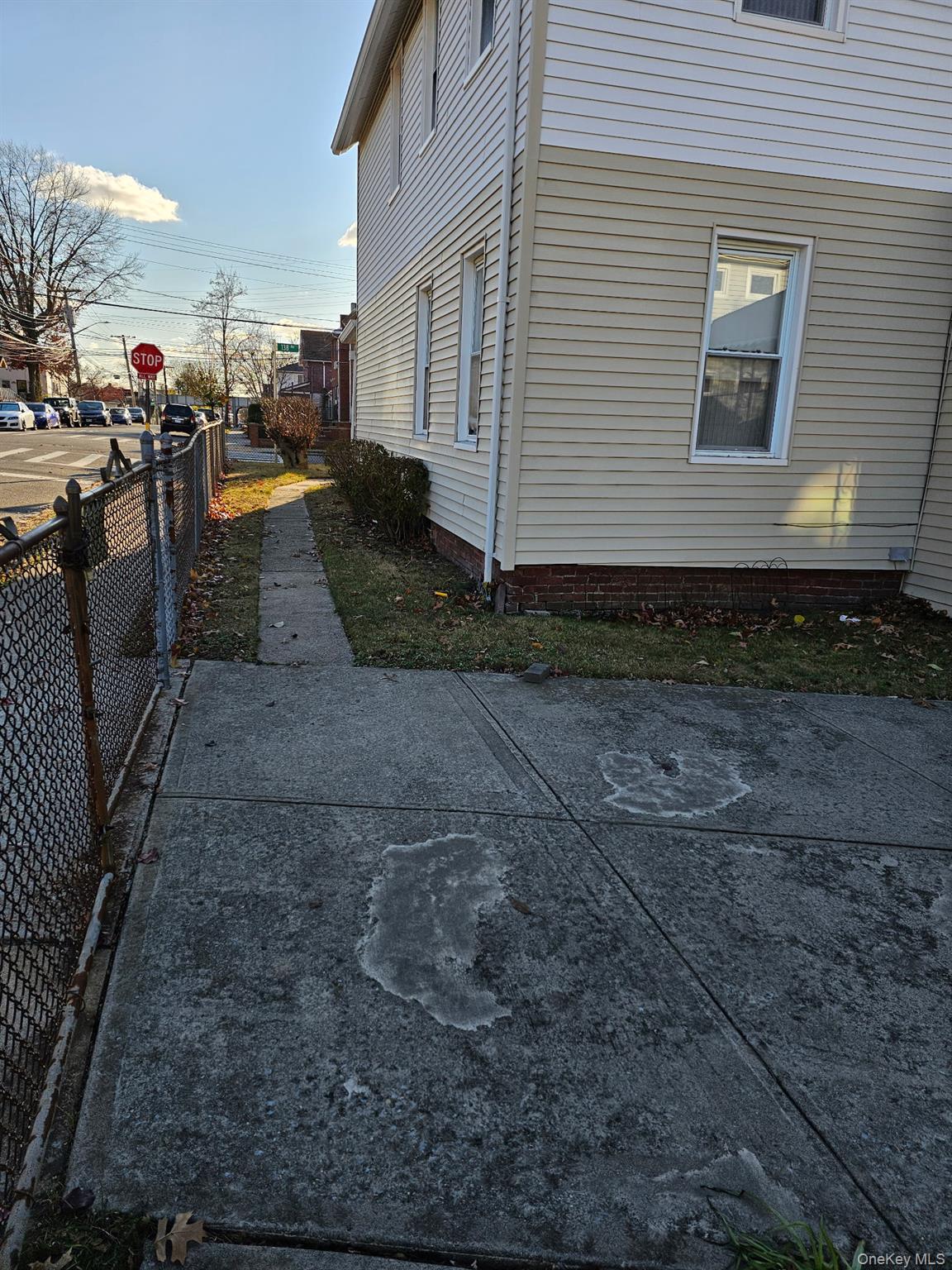 #2 photo, 21823 138th Avenue, Laurelton , NY 11413