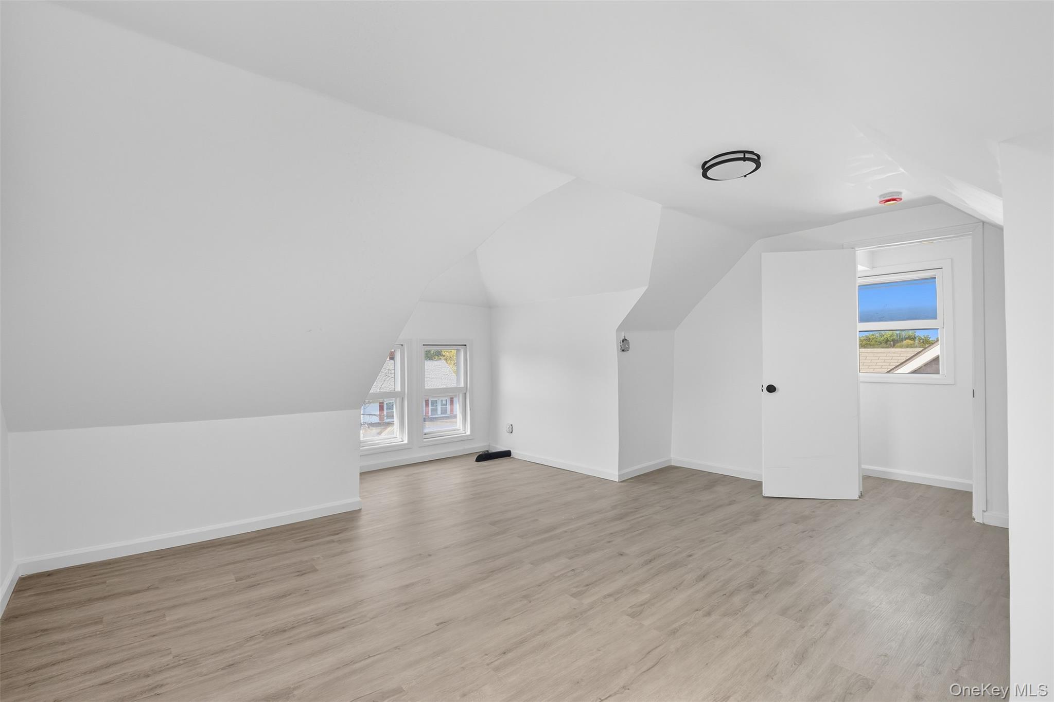 #11 photo, 11 Whittemore Place, Rye Brook , NY 10573