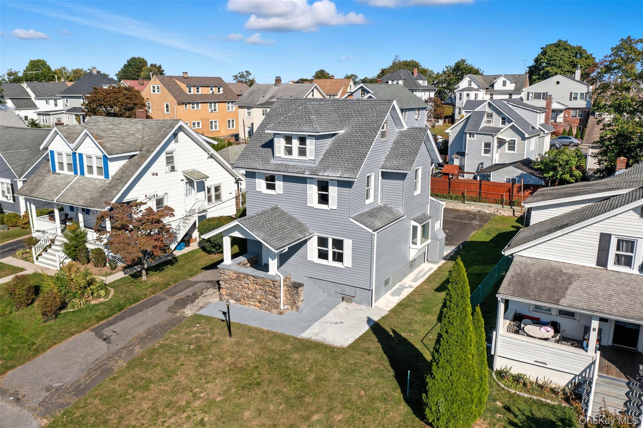 #4 photo, 11 Whittemore Place, Rye Brook , NY 10573