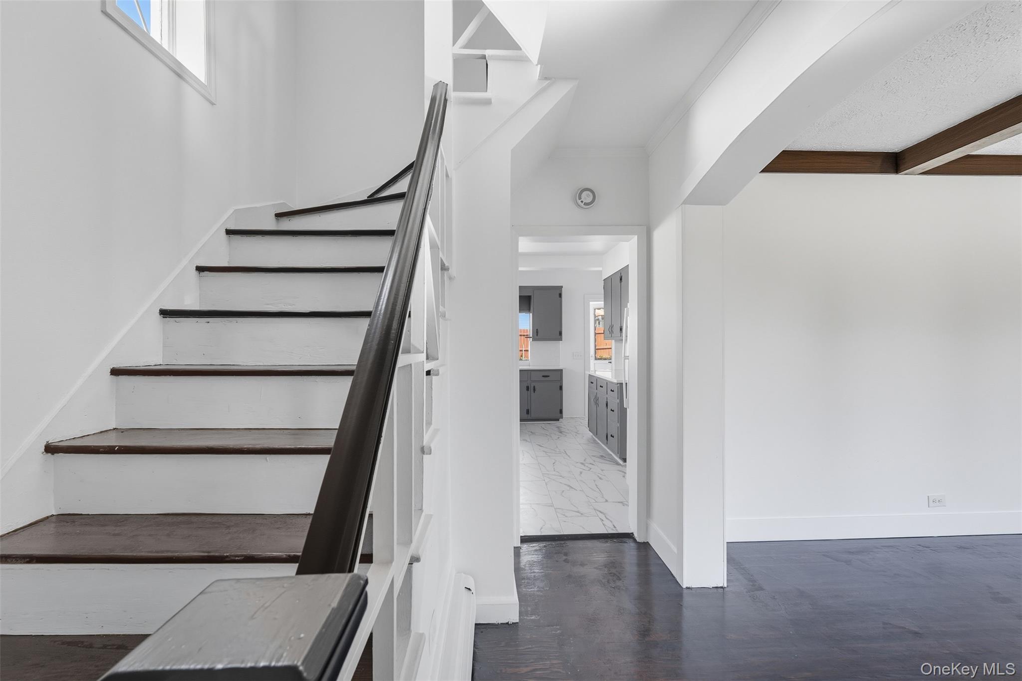 #8 photo, 11 Whittemore Place, Rye Brook , NY 10573