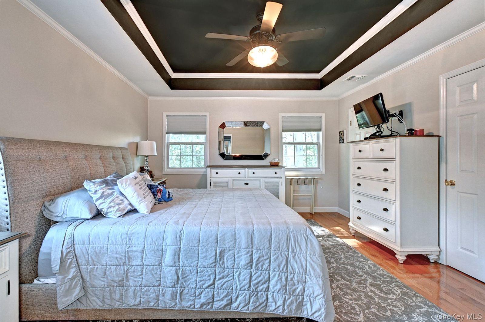 #18 photo, 410 Mystic Way, Bay Shore , NY 11706