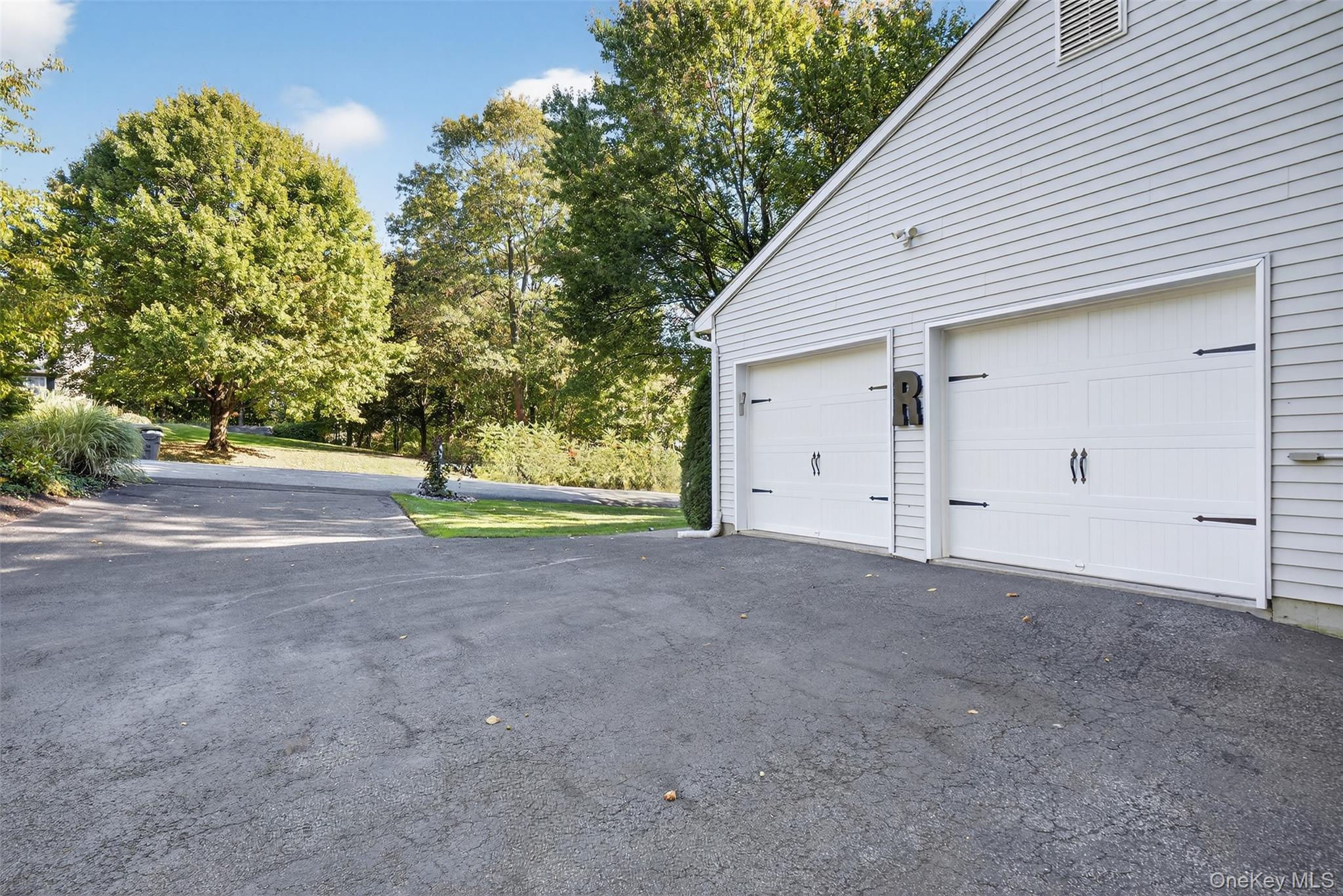 #5 photo, 126 Foxwood Dr, Newburgh , NY 12550