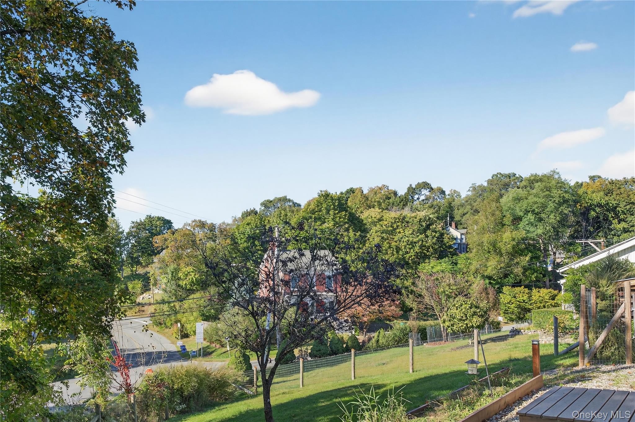 #8 photo, 9 Wickes Lane, New Hamburg , NY 12590