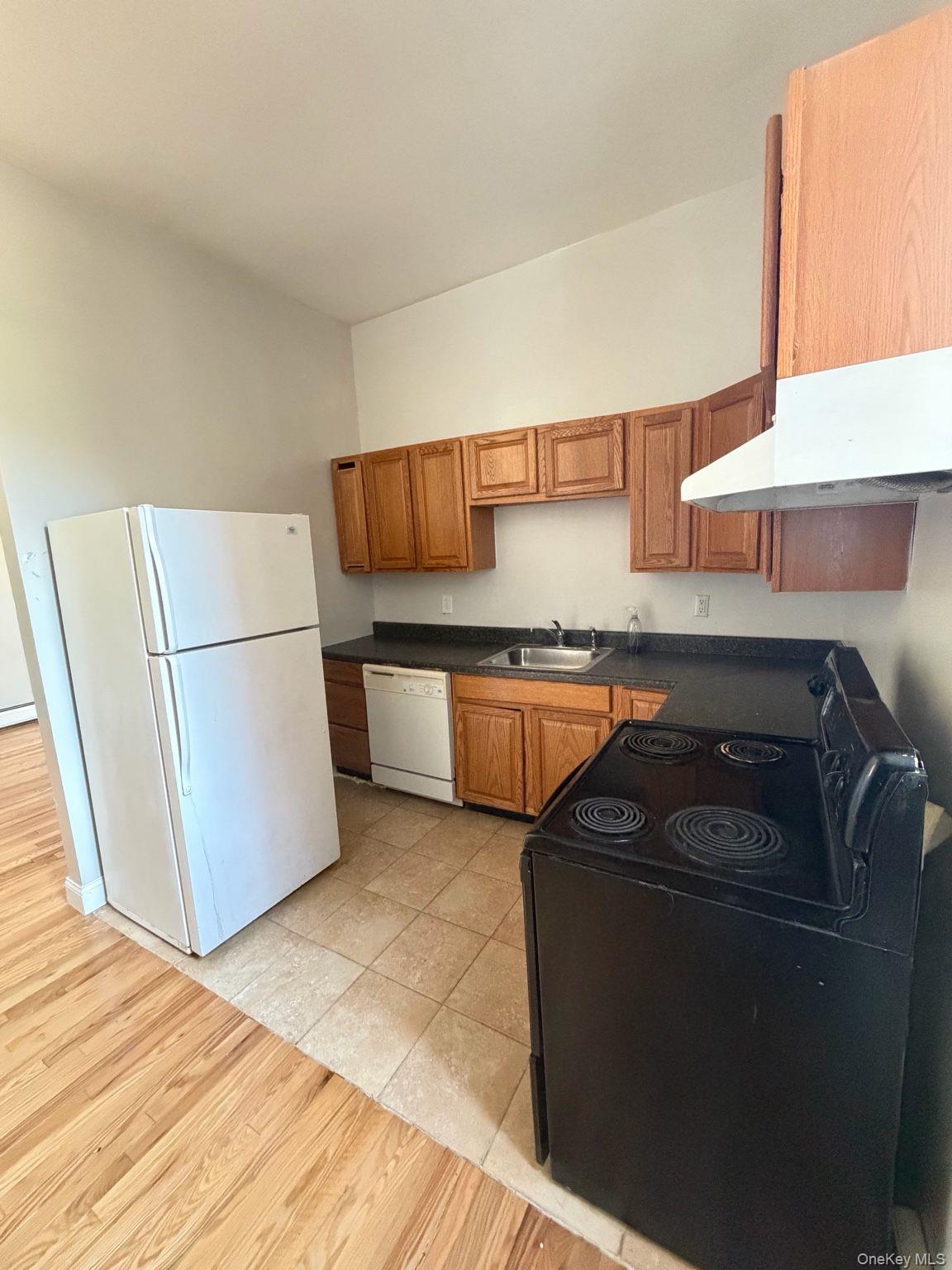 #1 photo, 2652 E Main Street, Wappingers Falls , NY 12590