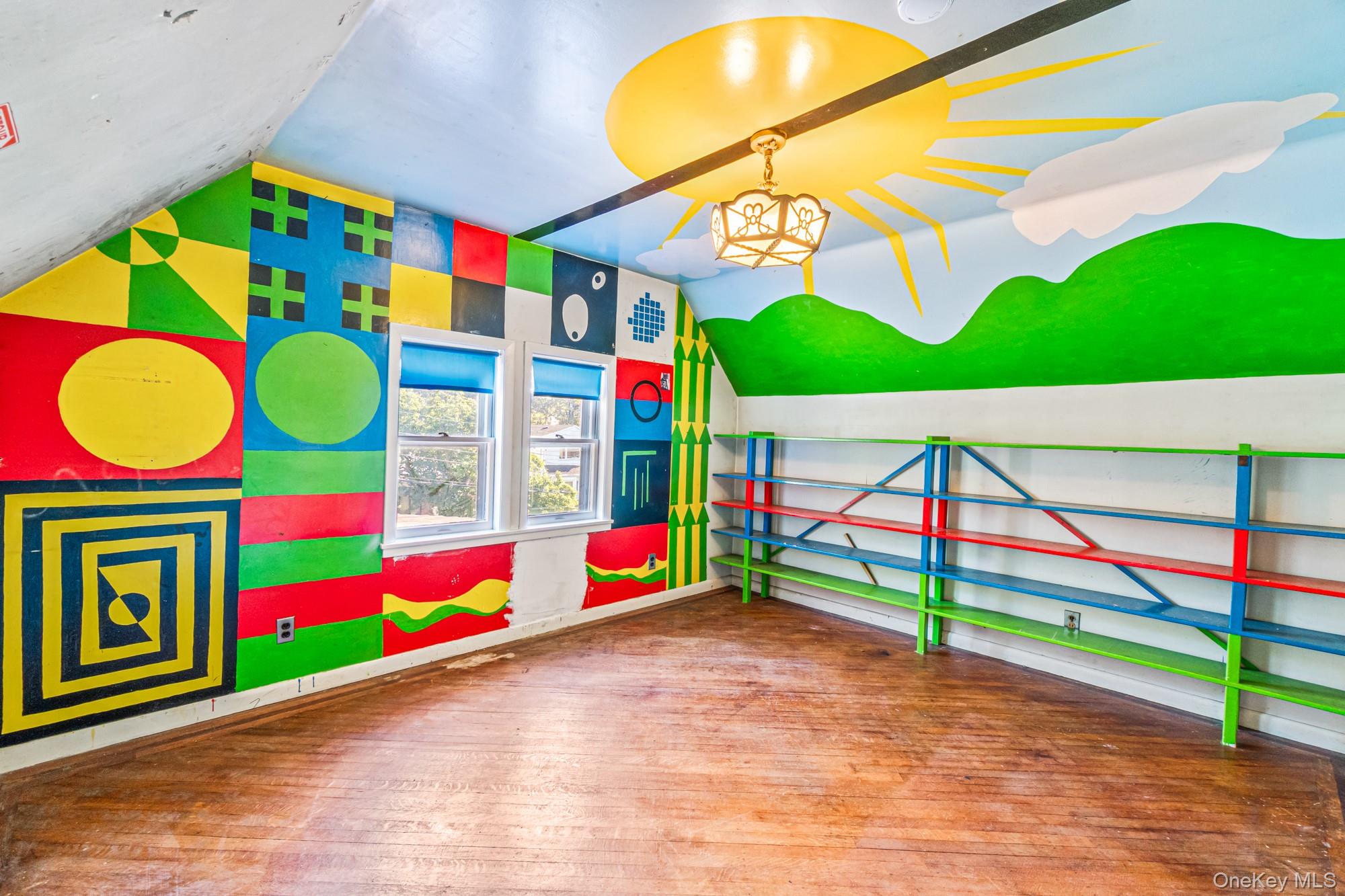 #14 photo, 184-51 Hovenden Road, Jamaica Estates , NY 11432