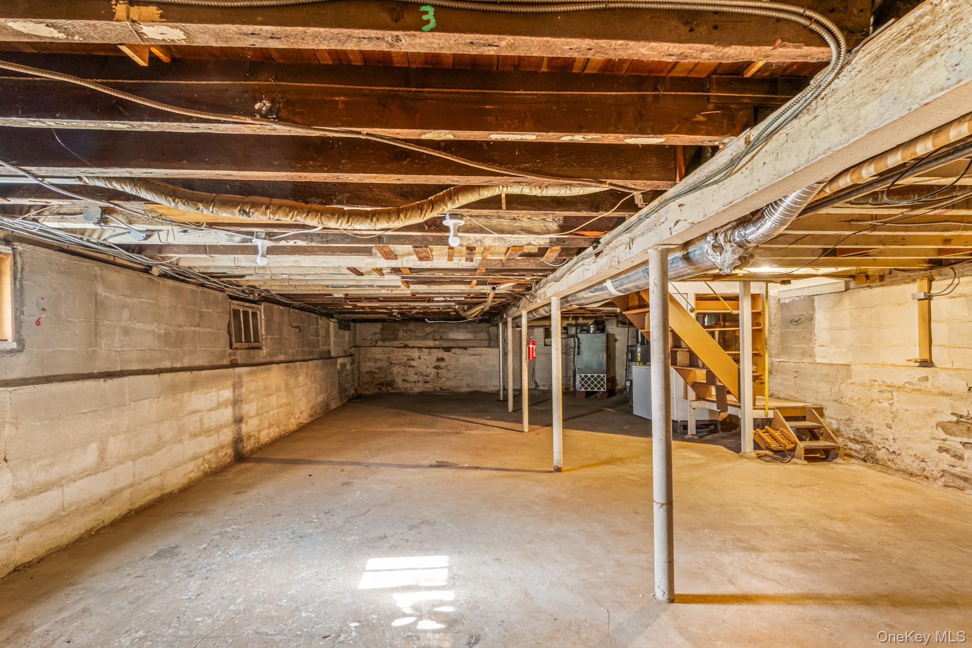 #20 photo, 184-51 Hovenden Road, Jamaica Estates , NY 11432