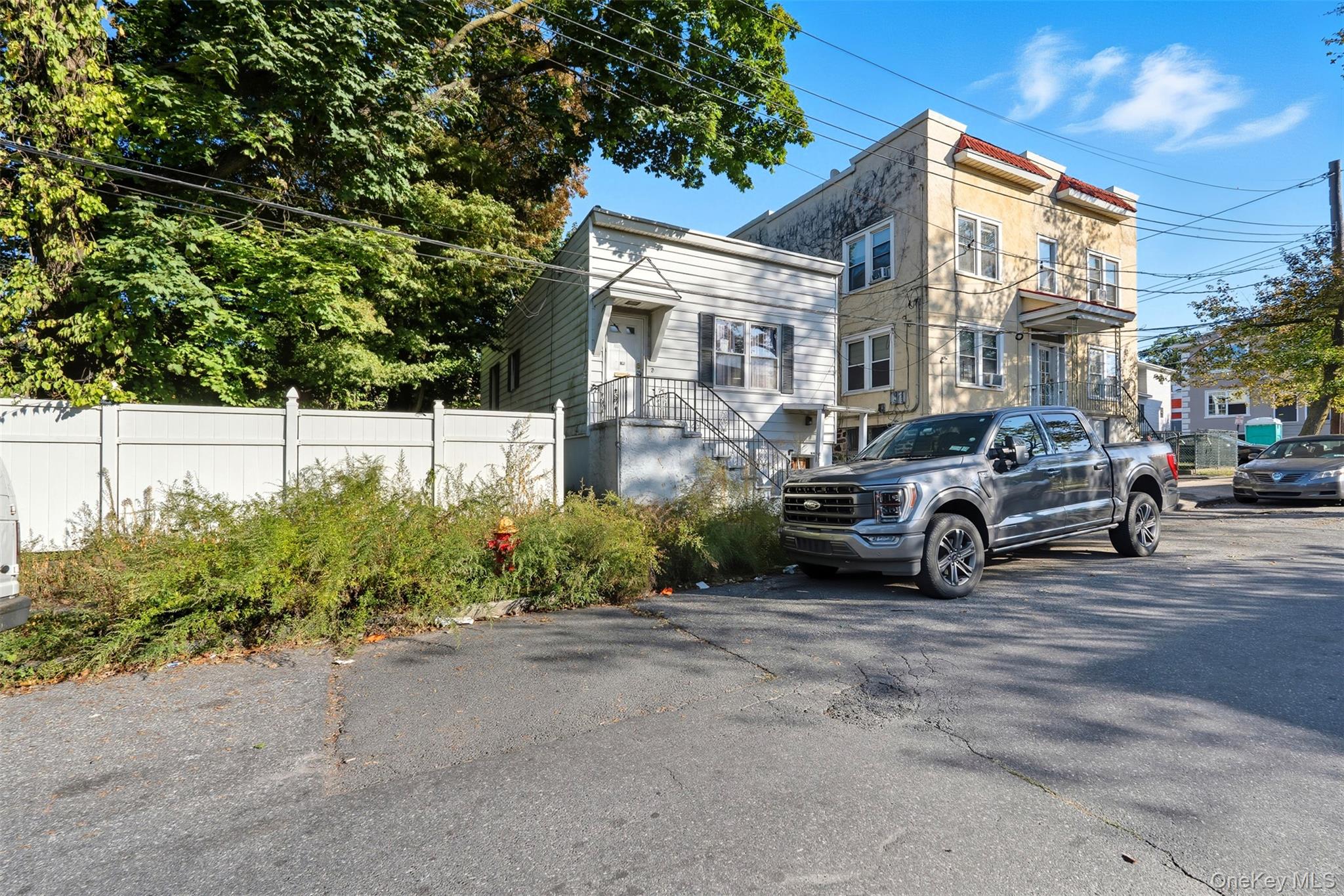 #4 photo, 6 Horatio Street, Yonkers , NY 10710