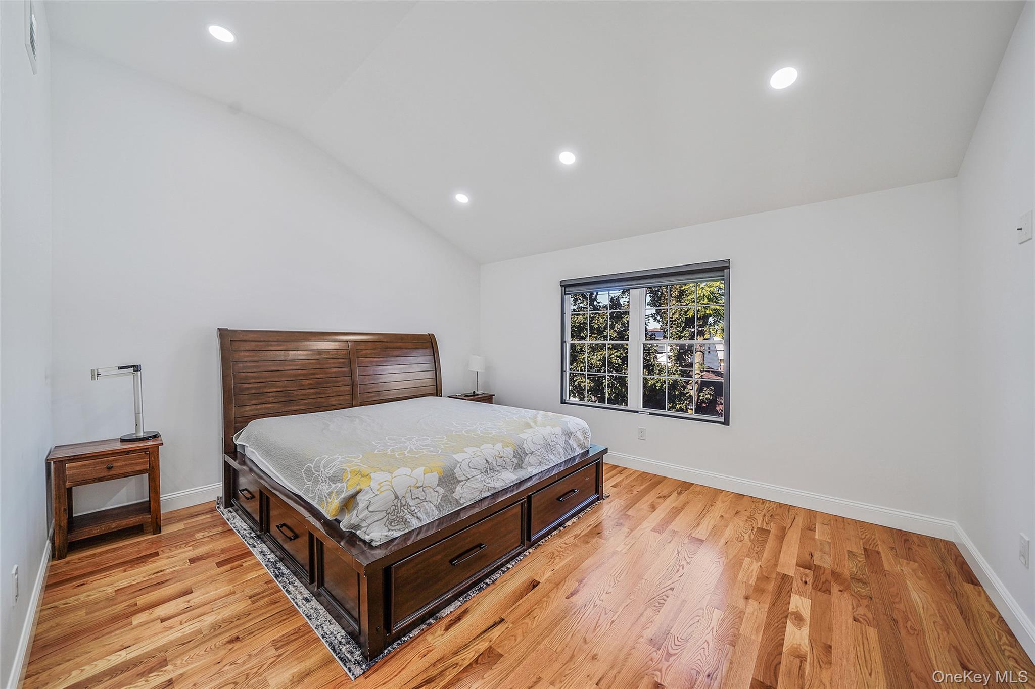 #18 photo, 41 Eldridge Avenue, Hempstead , NY 11550