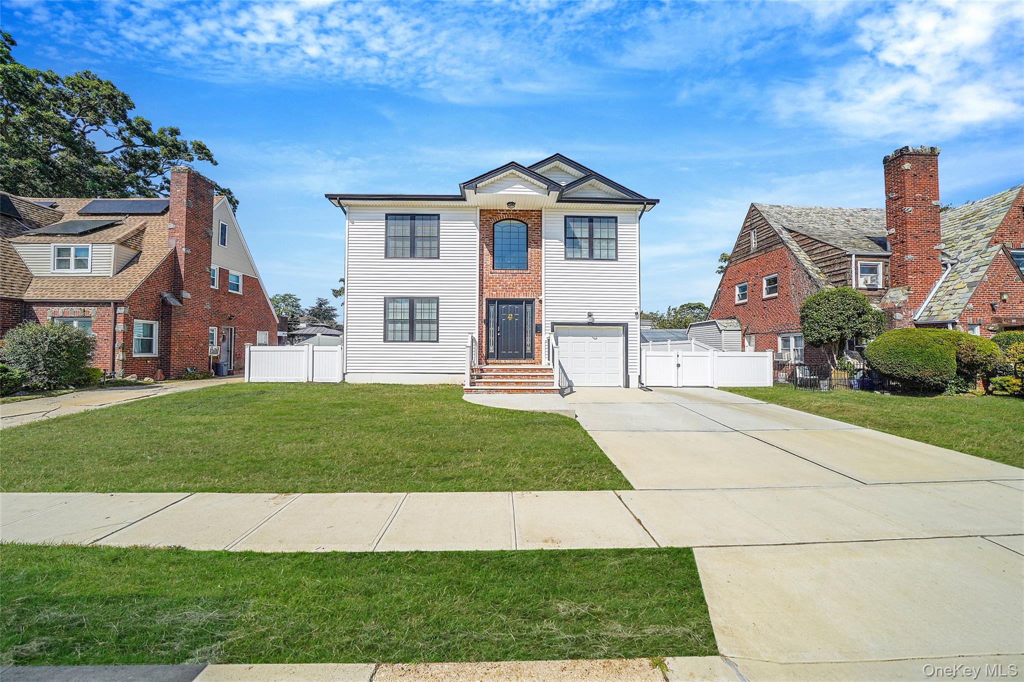 #2 photo, 41 Eldridge Avenue, Hempstead , NY 11550