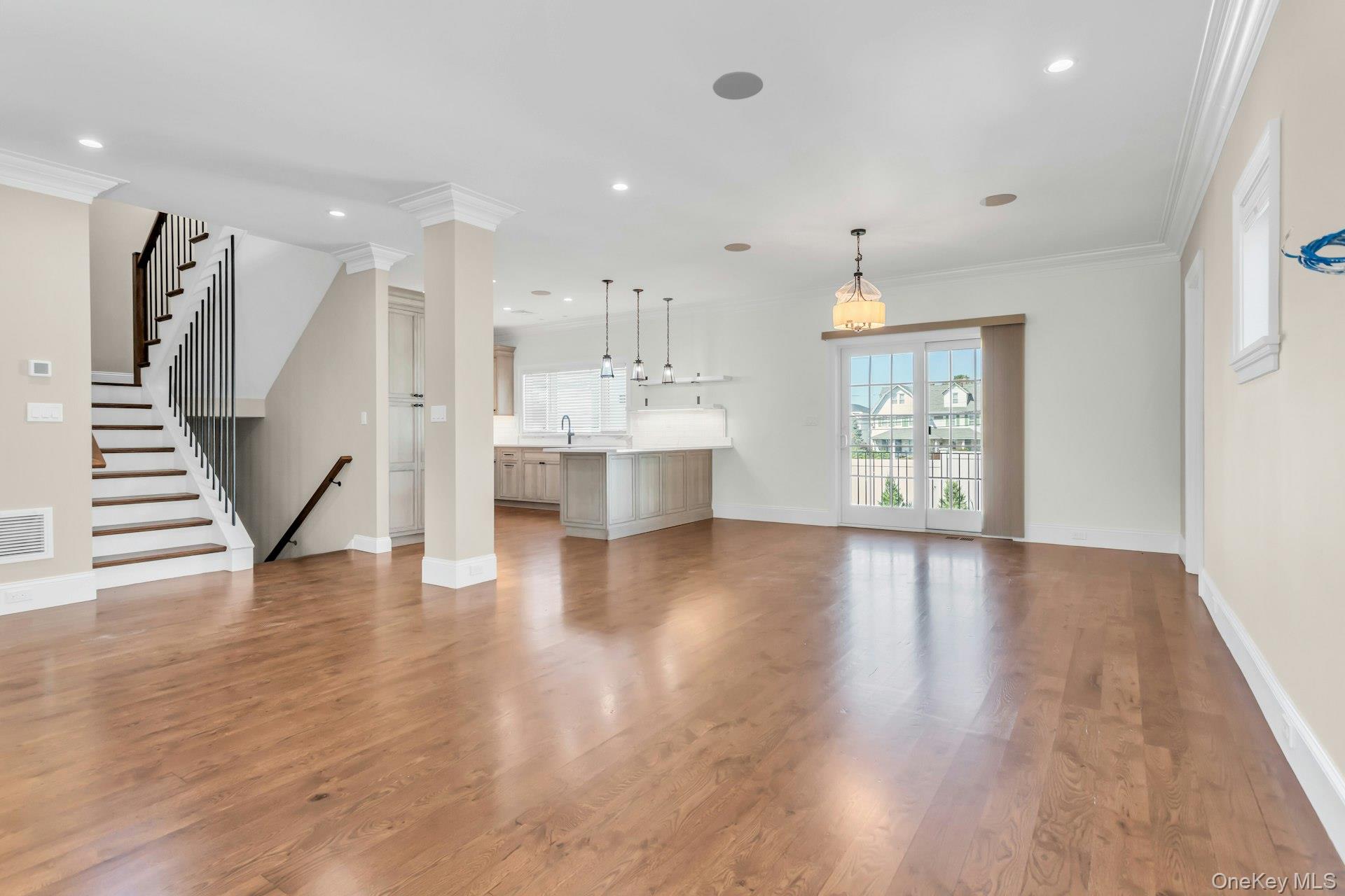 #6 photo, 7 Bud Court, ナッソー郡 Bayville , NY 11709