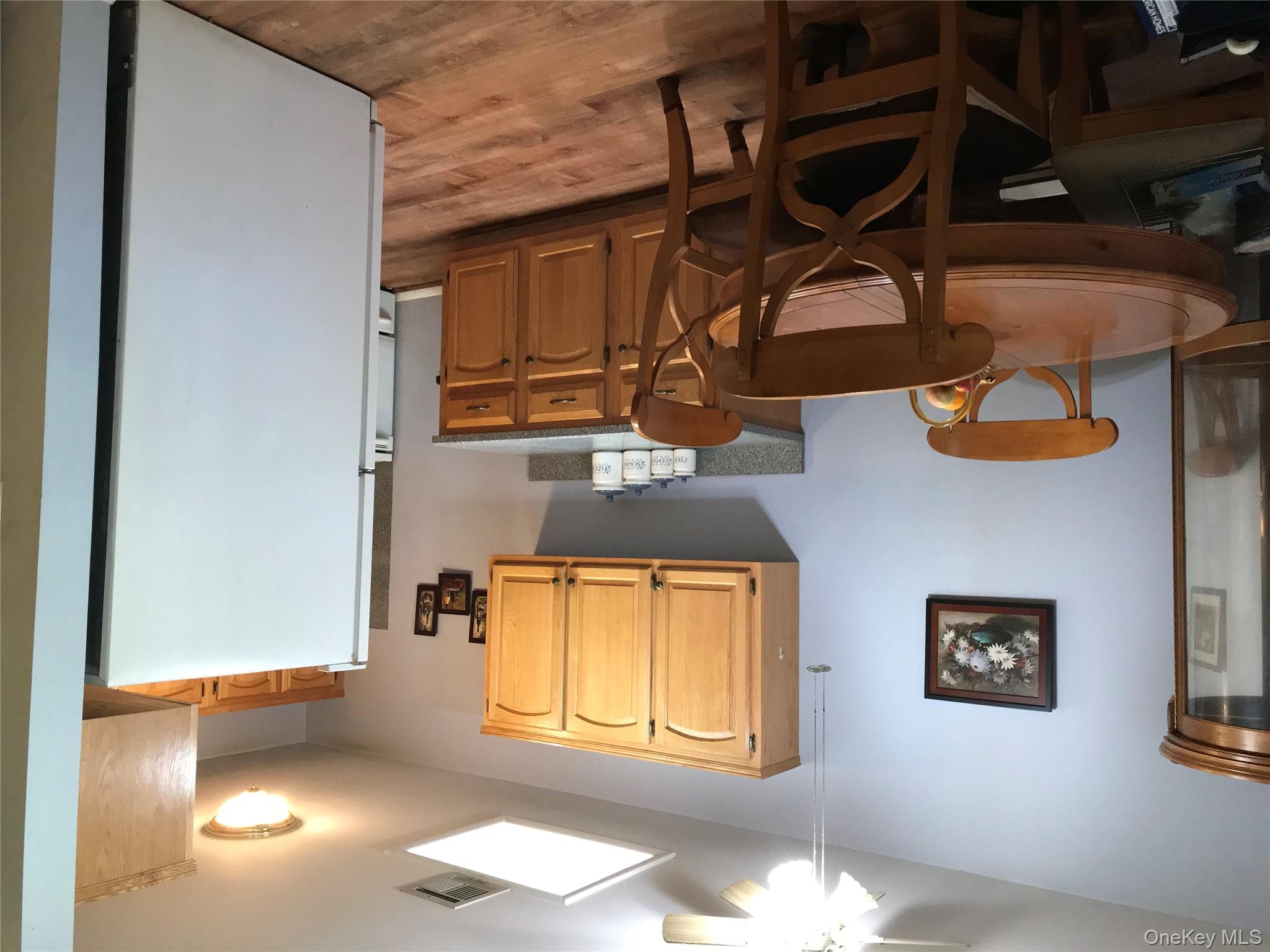 #3 photo, 405 Woodbridge Drive, サフォーク郡 Ridge , NY 11961